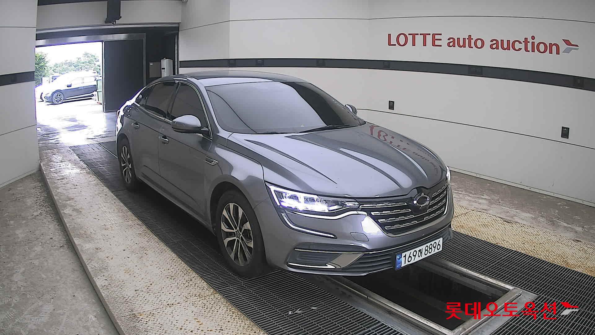 رينو كوريا إس إم 6 2022 SE
