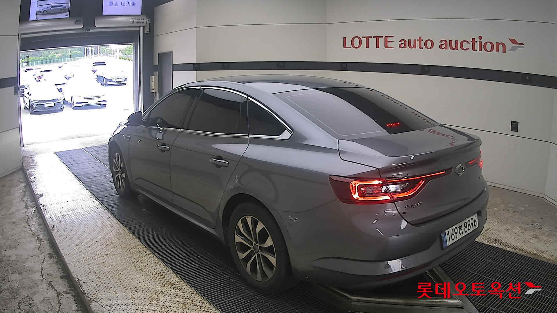 رينو كوريا إس إم 6 2022 SE