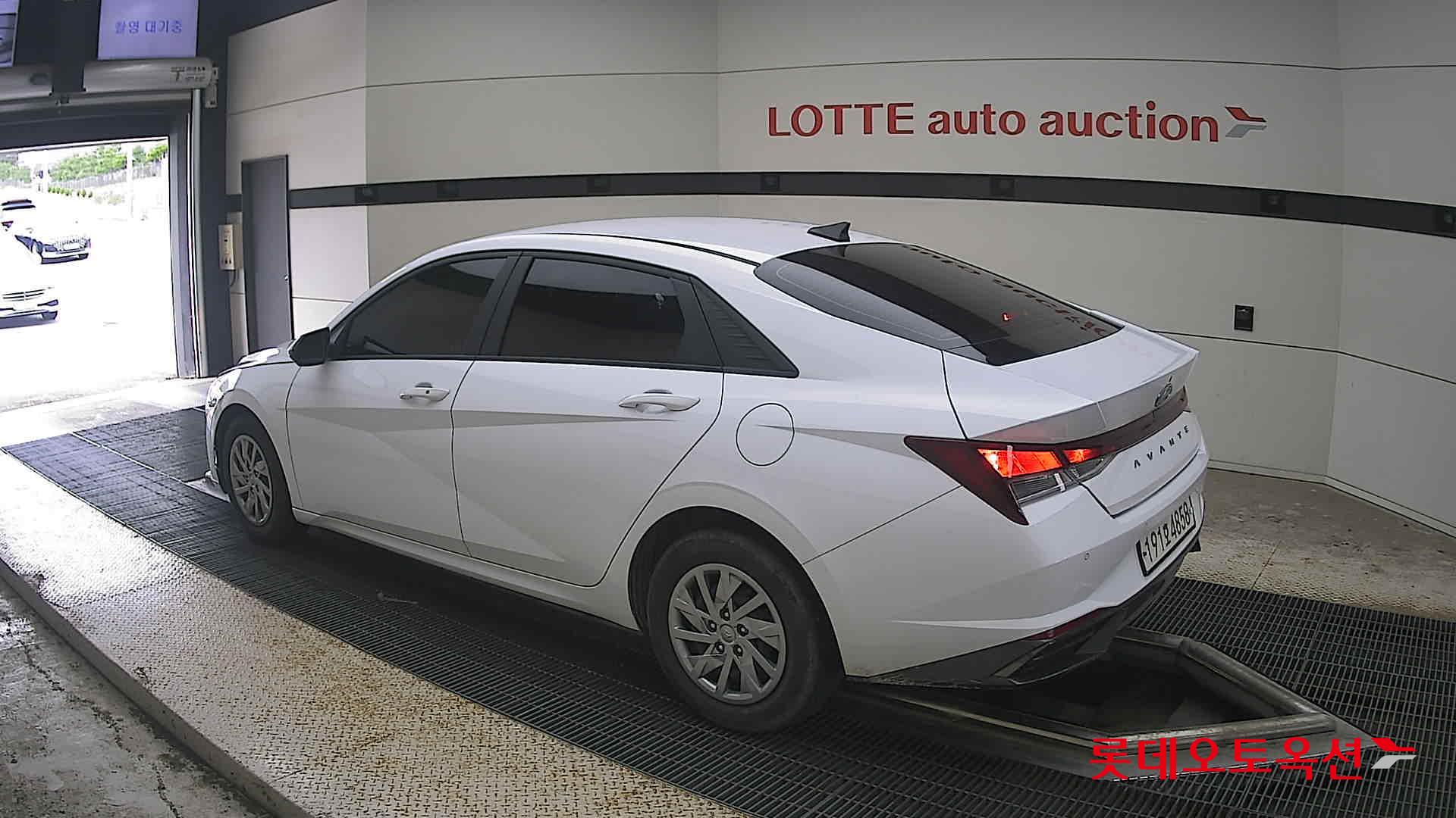 هيونداي أفانتي 2022 SMART