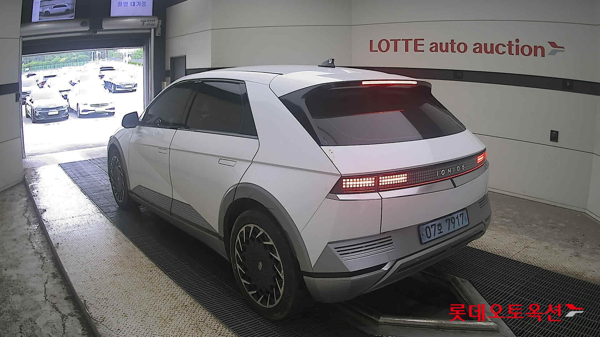 هيونداي أيونيك 2022