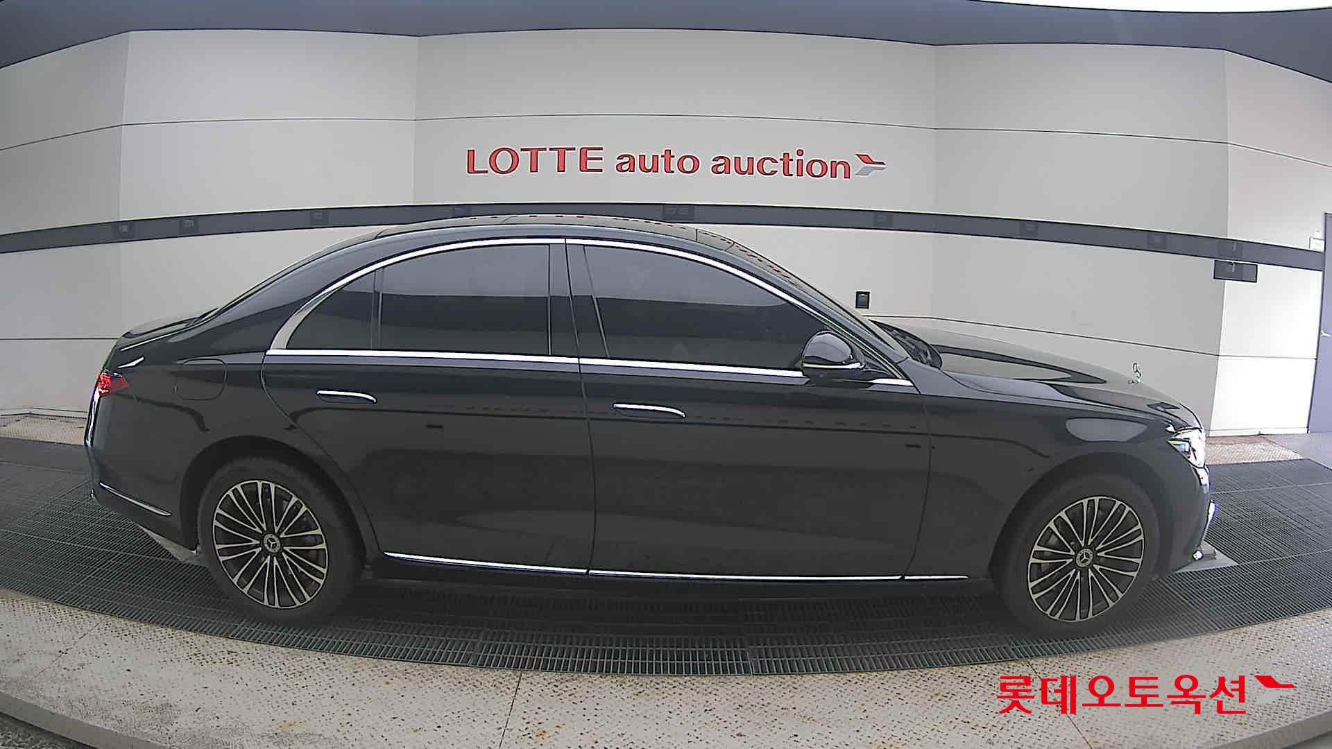 مرسيدس بنز S350D 2022