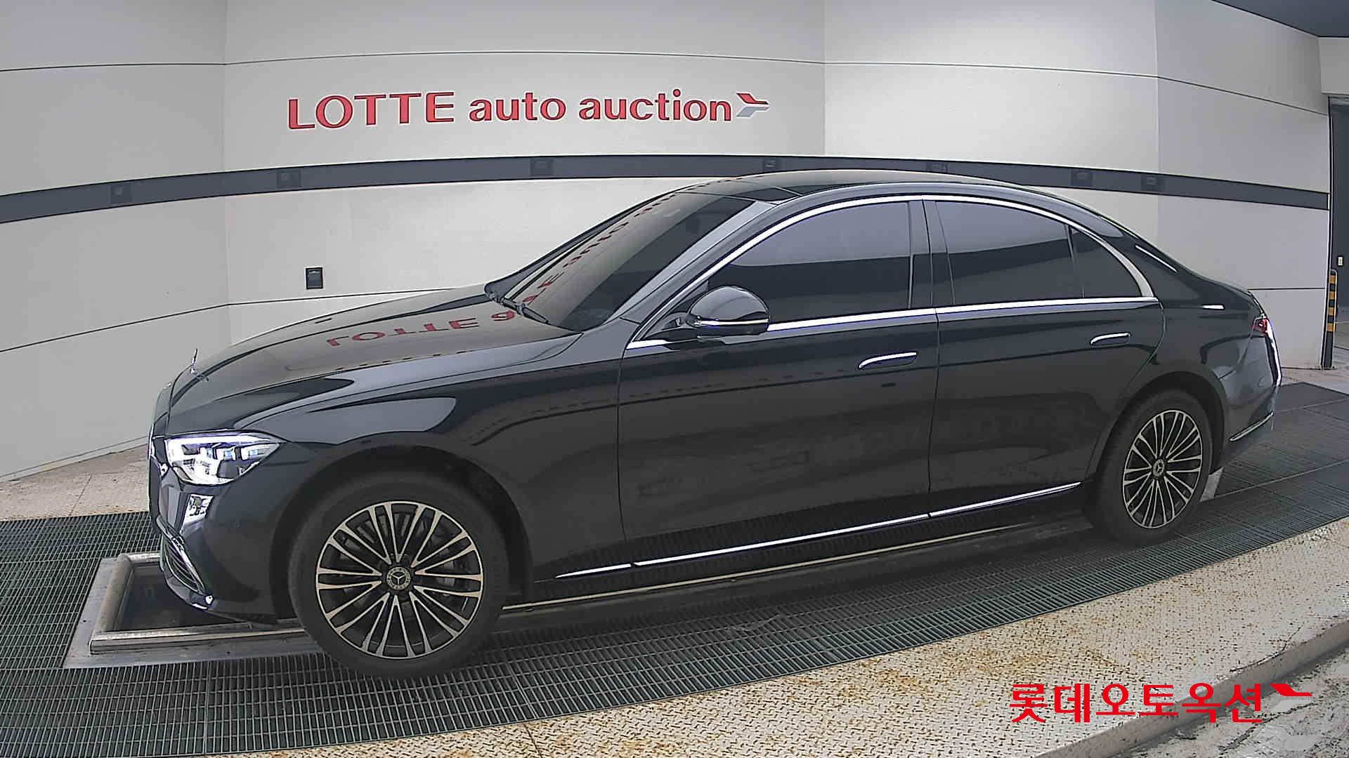 مرسيدس بنز S350D 2022