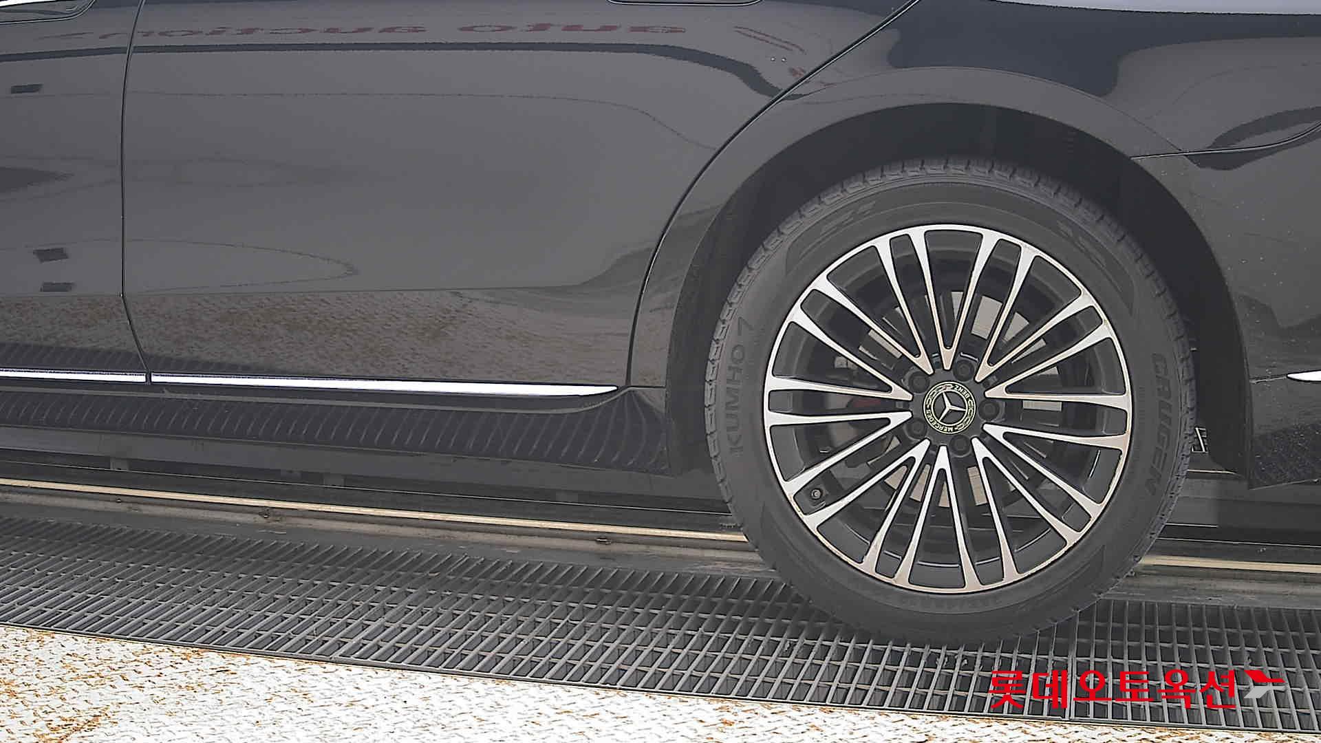 مرسيدس بنز S350D 2022