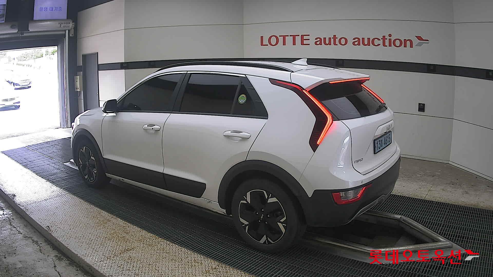 كيا نيرو 2023 EV