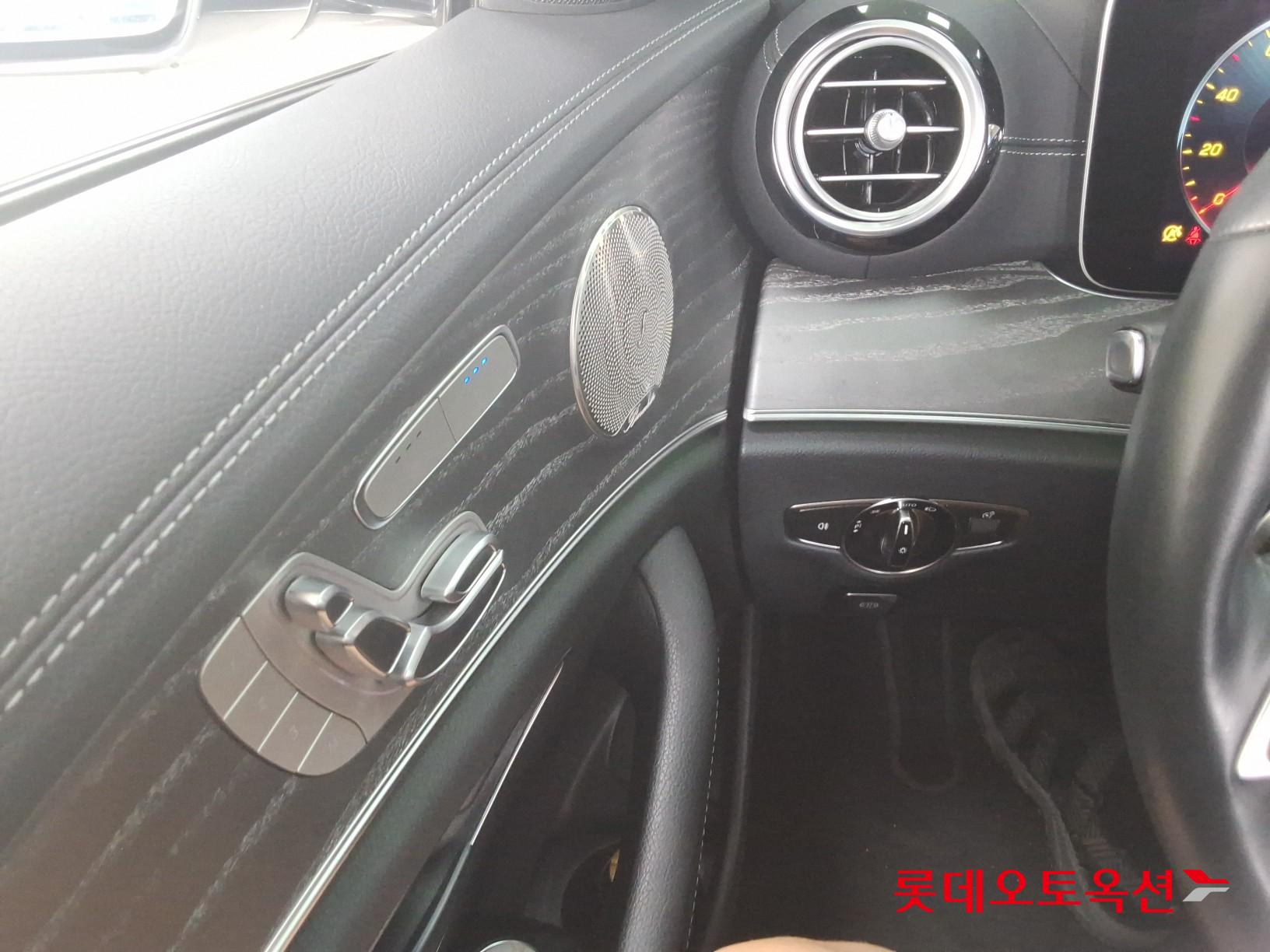 مرسيدس بنز E350 2022 4M