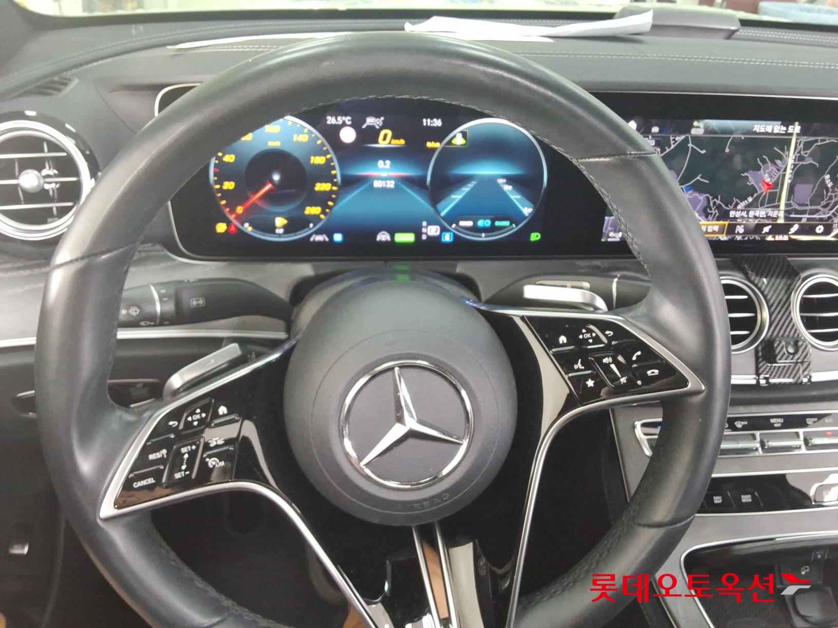 مرسيدس بنز E350 2022 4M