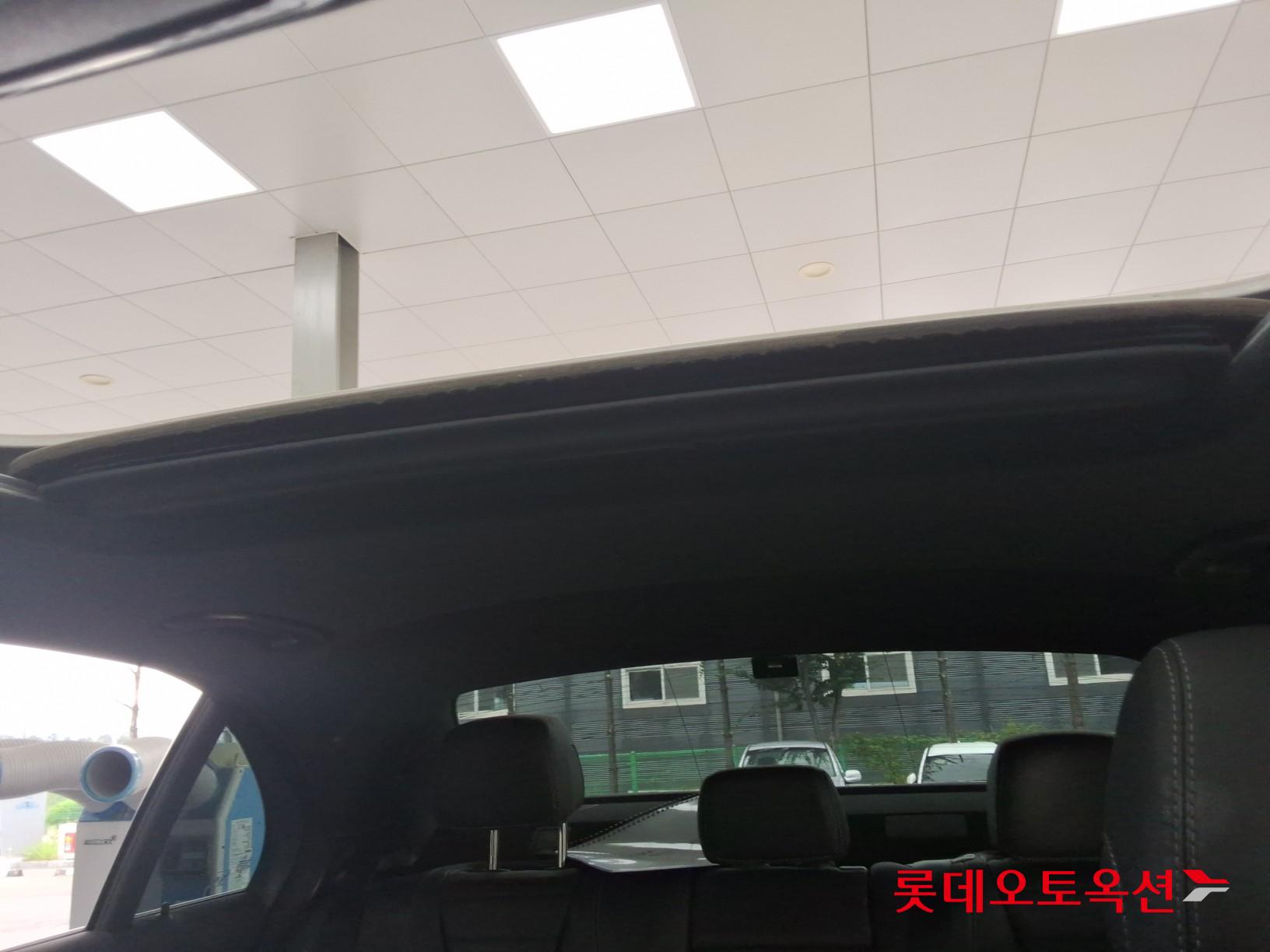 مرسيدس بنز E350 2022 4M