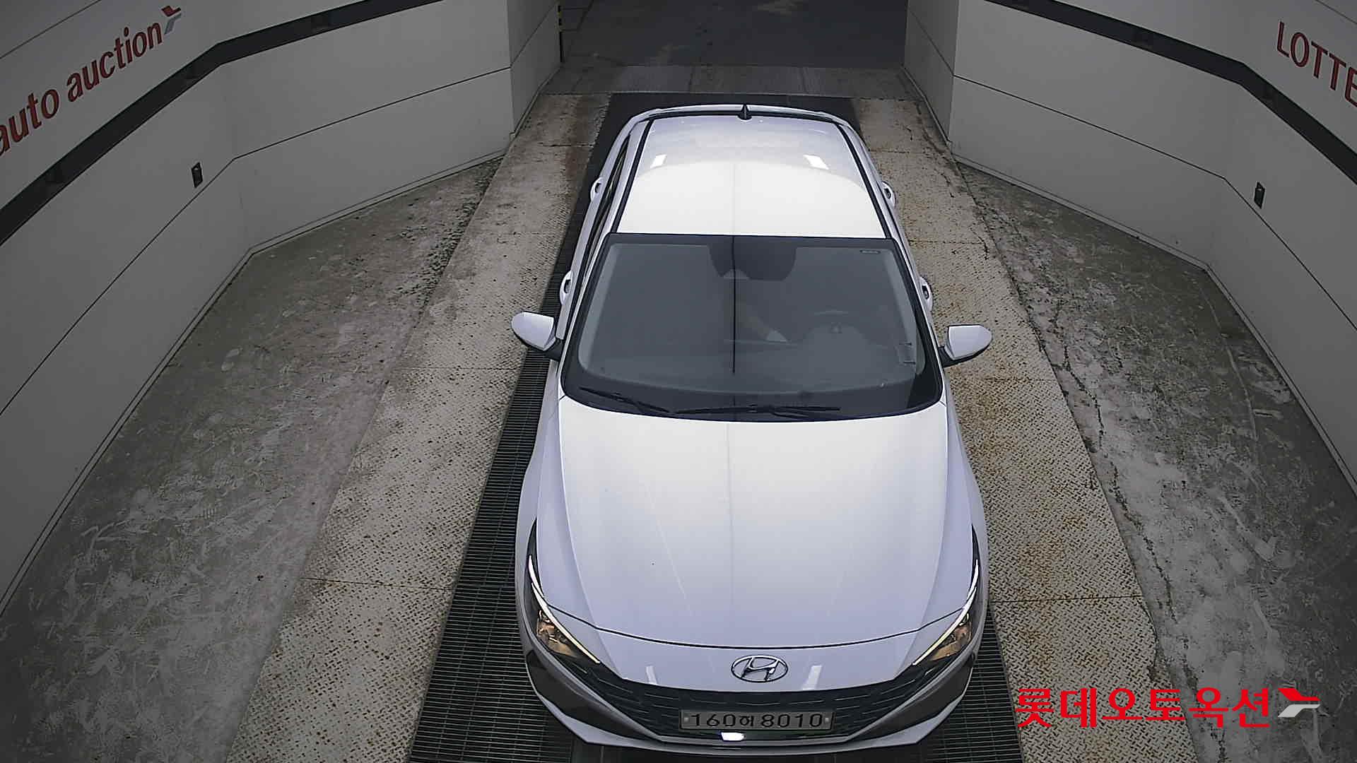 هيونداي أفانتي 2021 MODERN