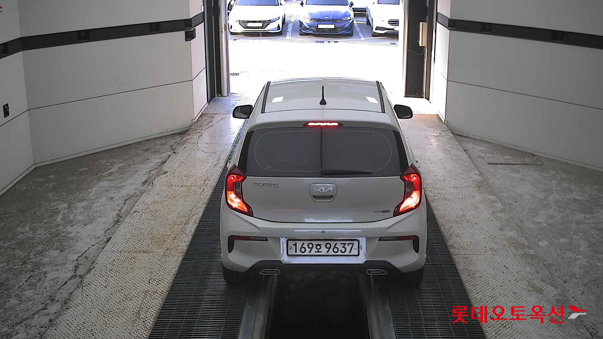 كيا مورنينج 2023 URBAN VAN