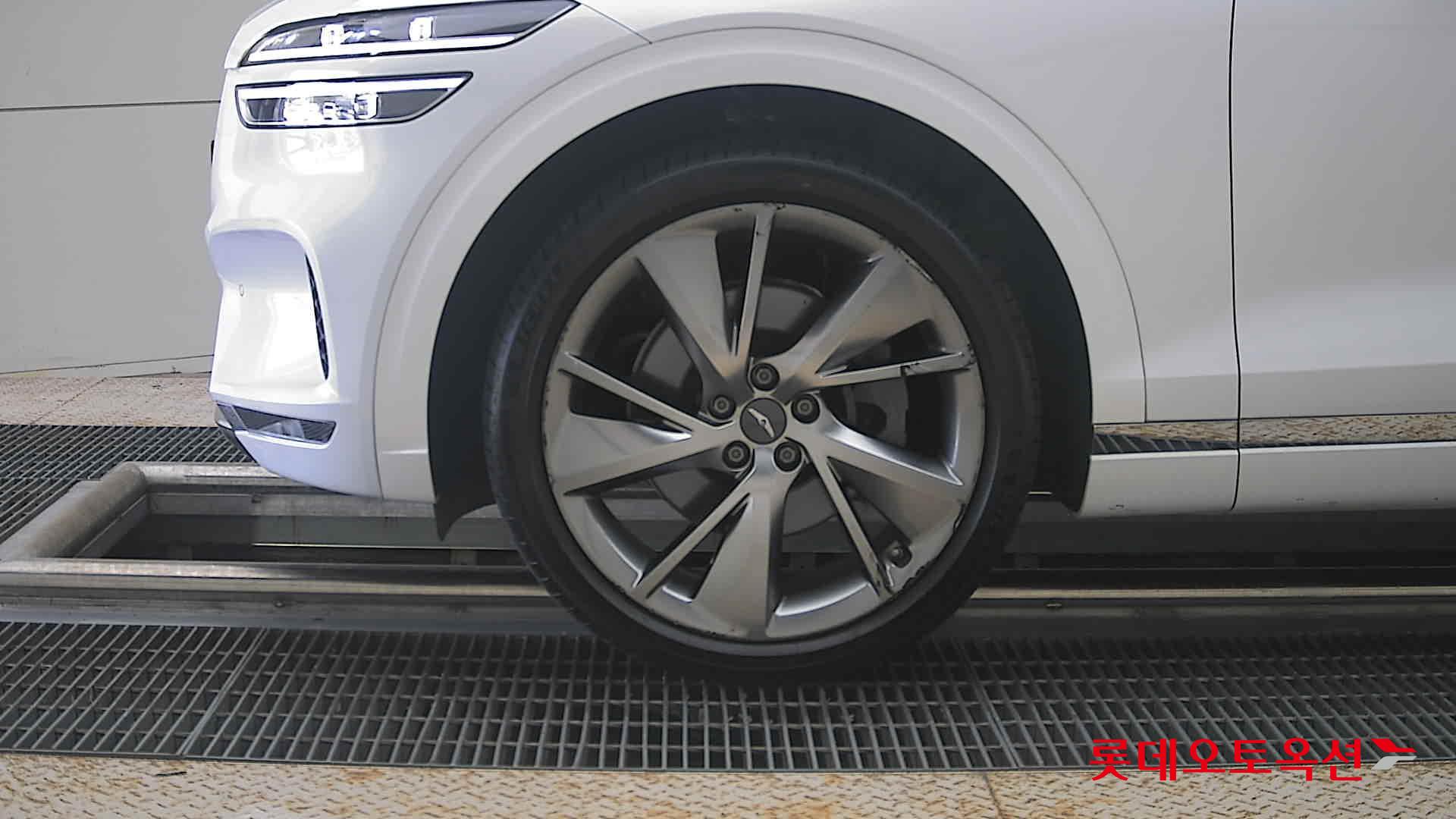 جينيسيس جي في 70 2021