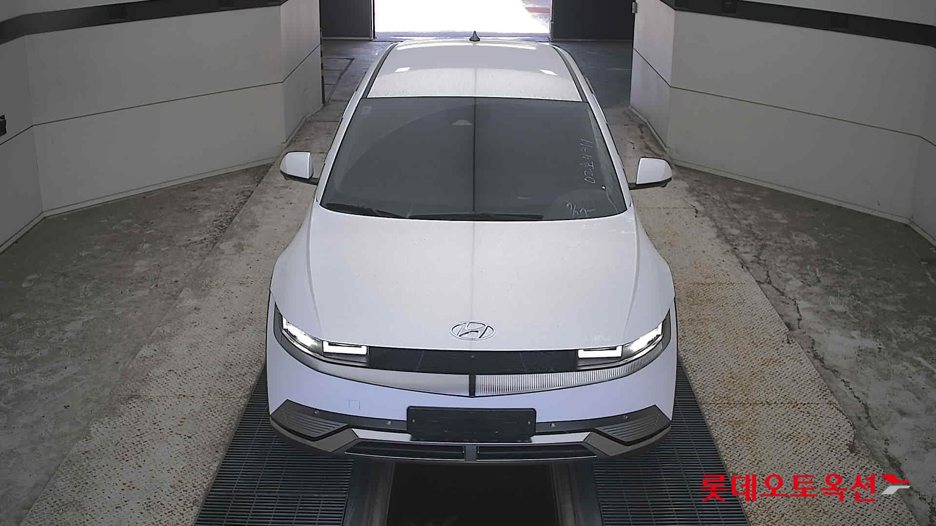 هيونداي أيونيك 2024