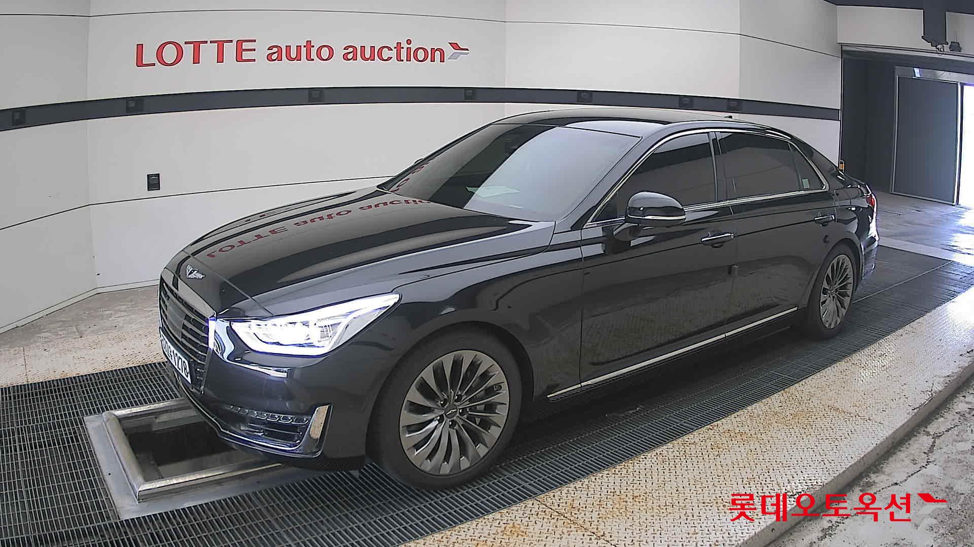 جينيسيس Eq900 2018 بريميوم فاخر