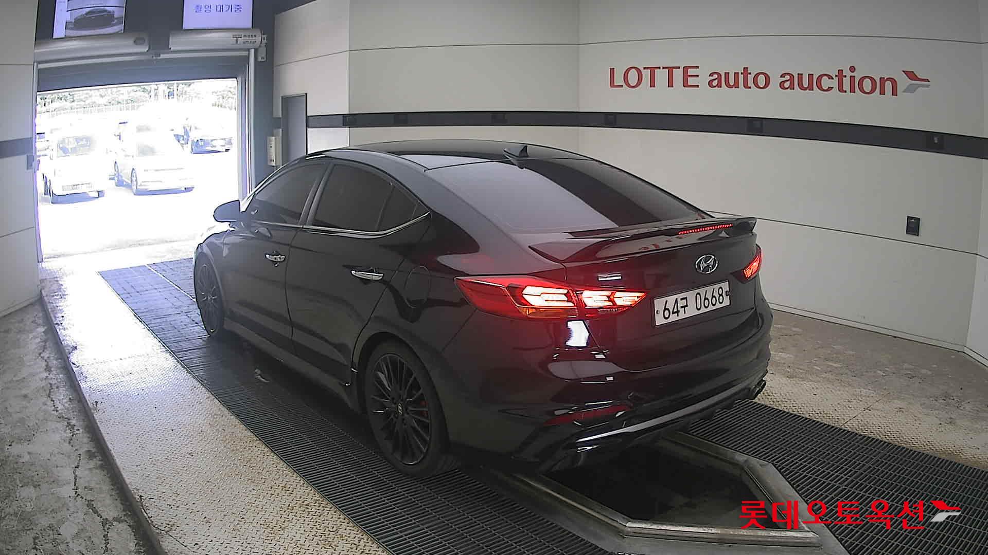هيونداي أفانتي 2017 AD SPORT