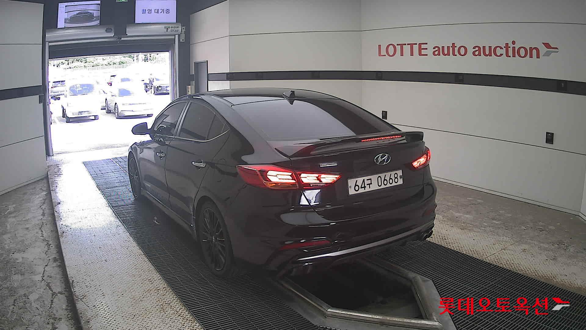 هيونداي أفانتي 2017 AD SPORT