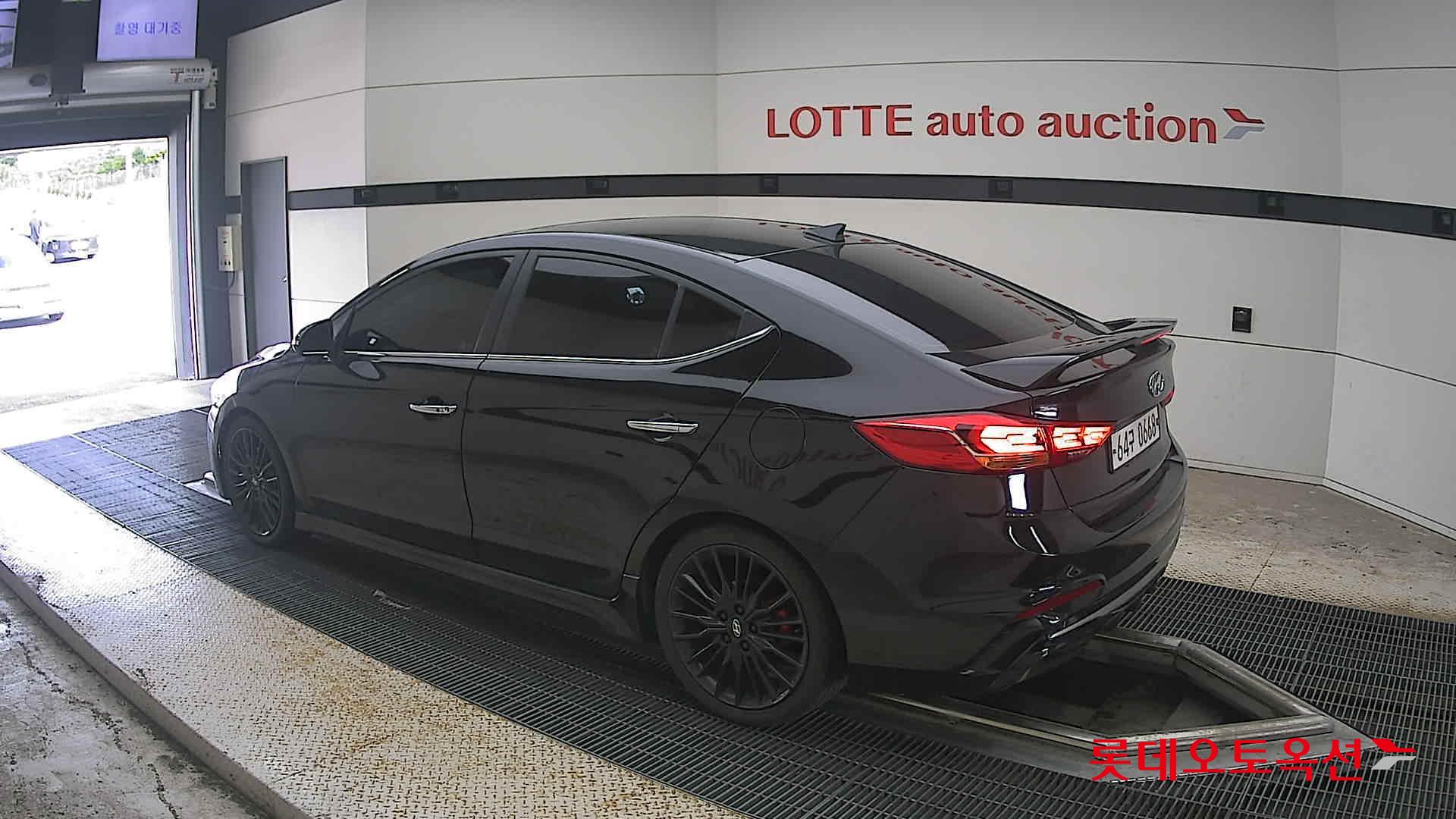هيونداي أفانتي 2017 AD SPORT
