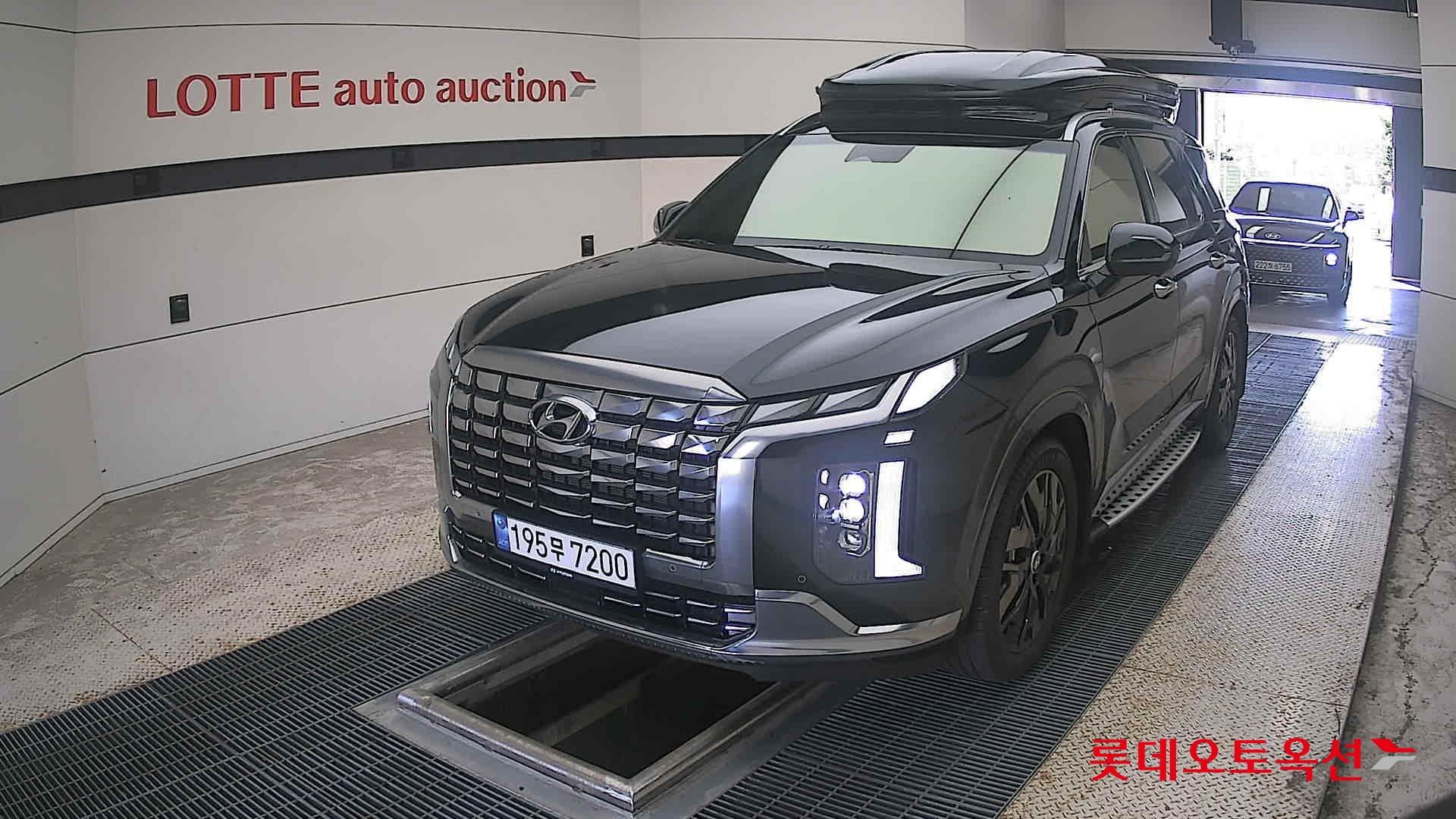 هيونداي باليسيد 2023 AT