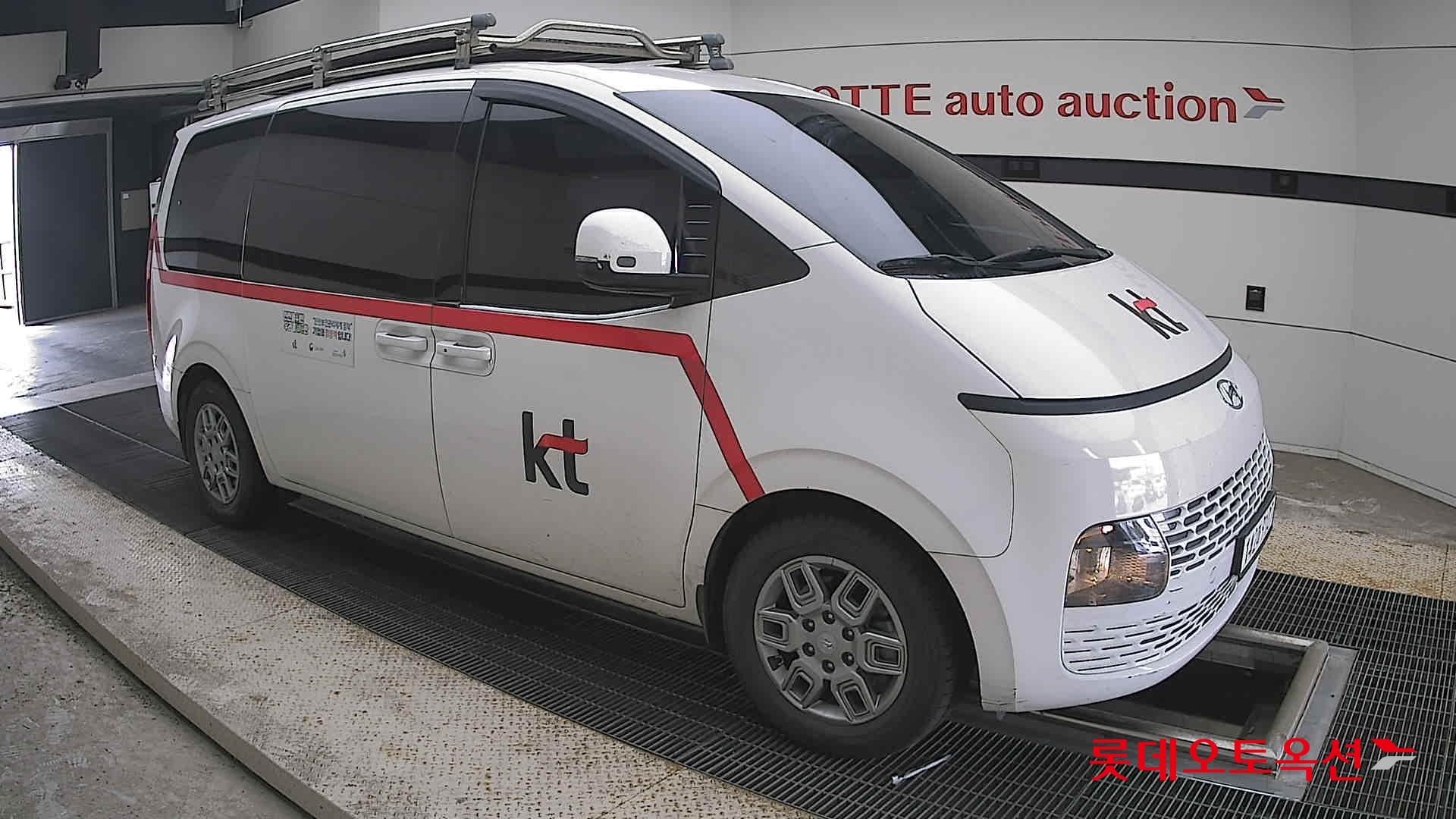 هيونداي ستاريا 2022