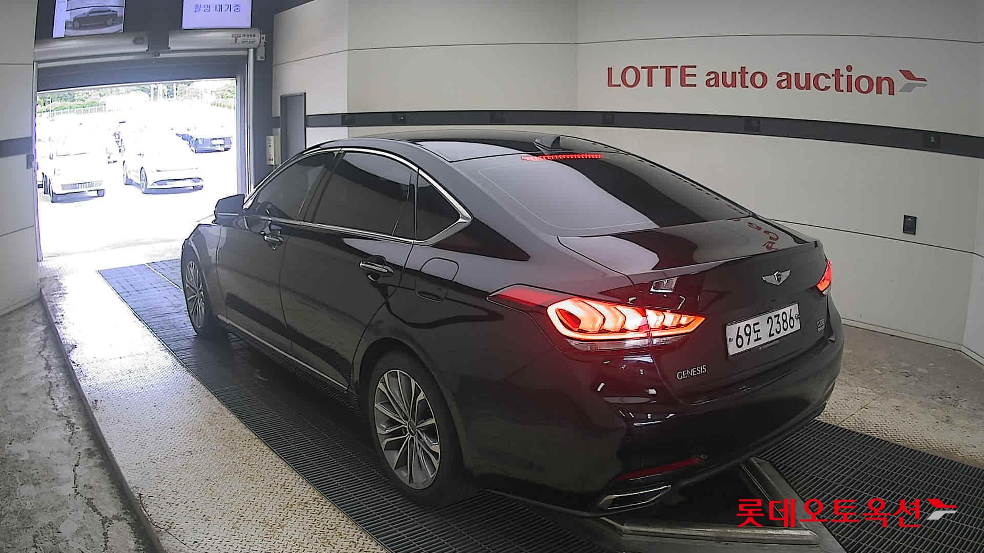 جينيسيس G330 2014 MODERN