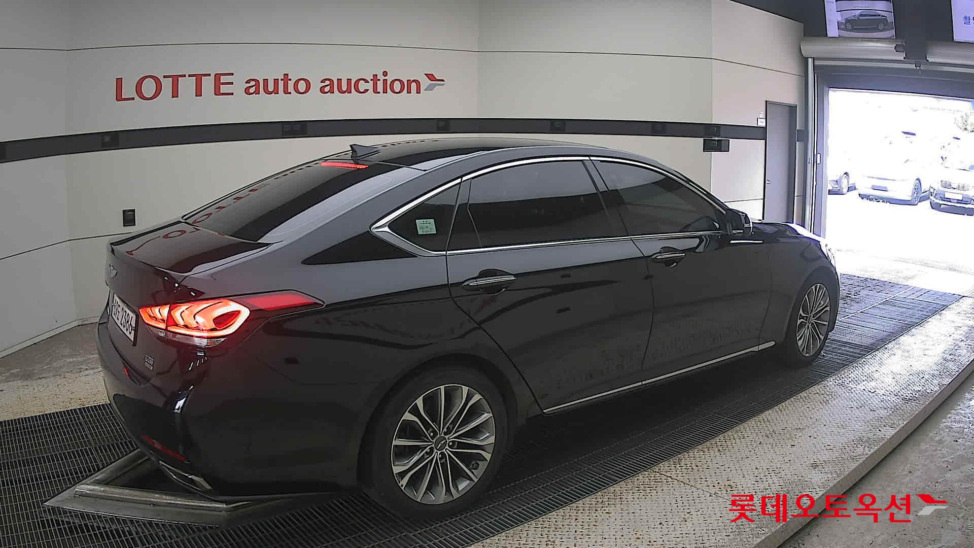 جينيسيس G330 2014 MODERN