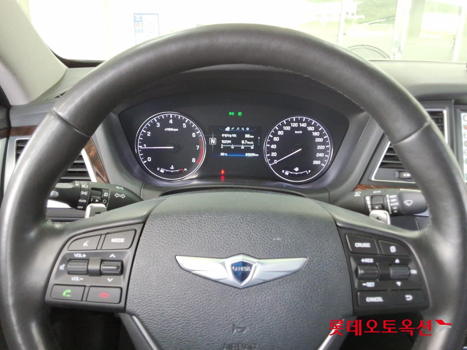 جينيسيس G330 2014 MODERN