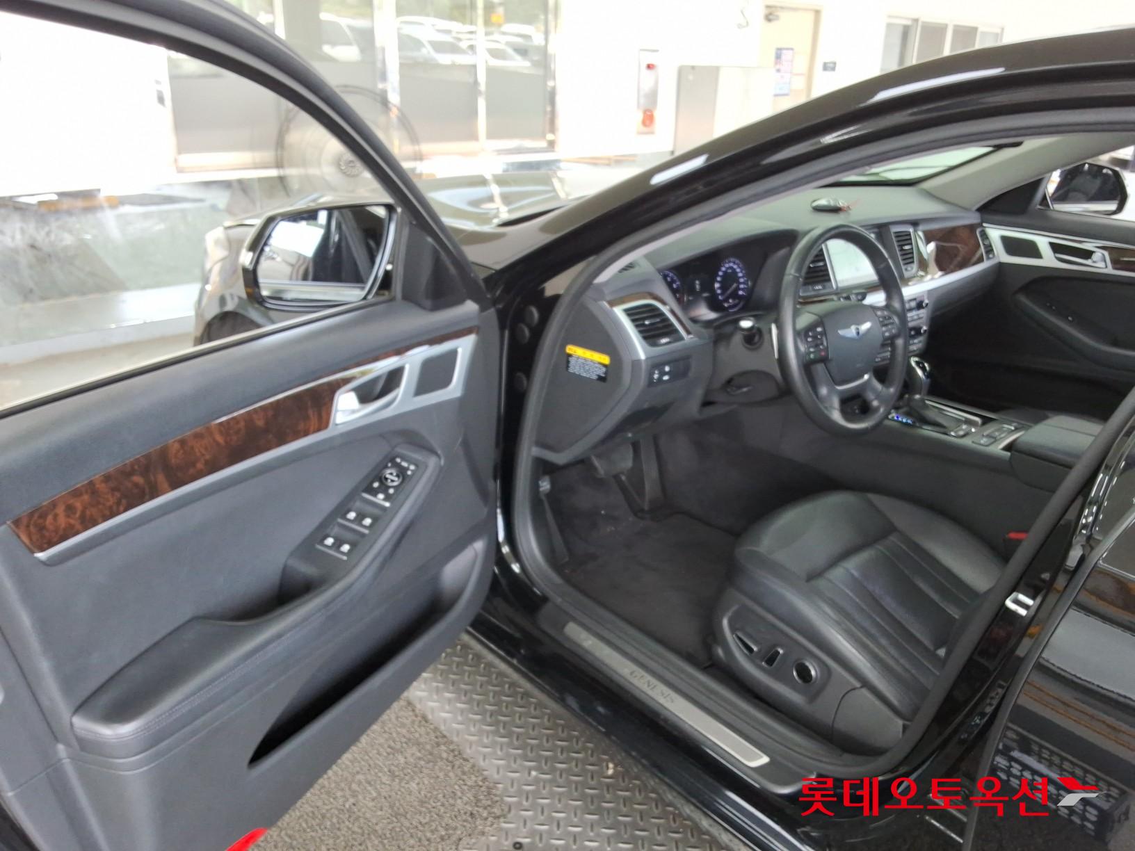 جينيسيس G330 2014 MODERN