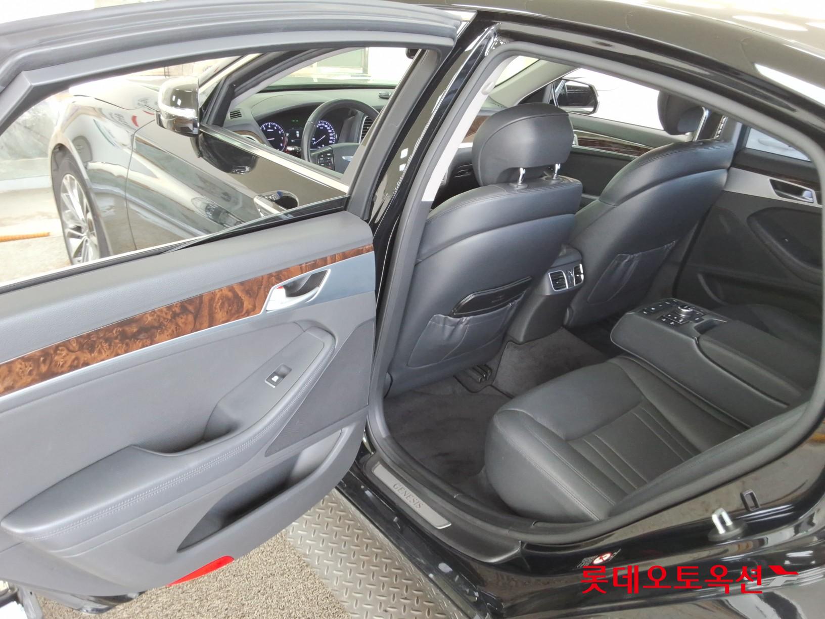 جينيسيس G330 2014 MODERN