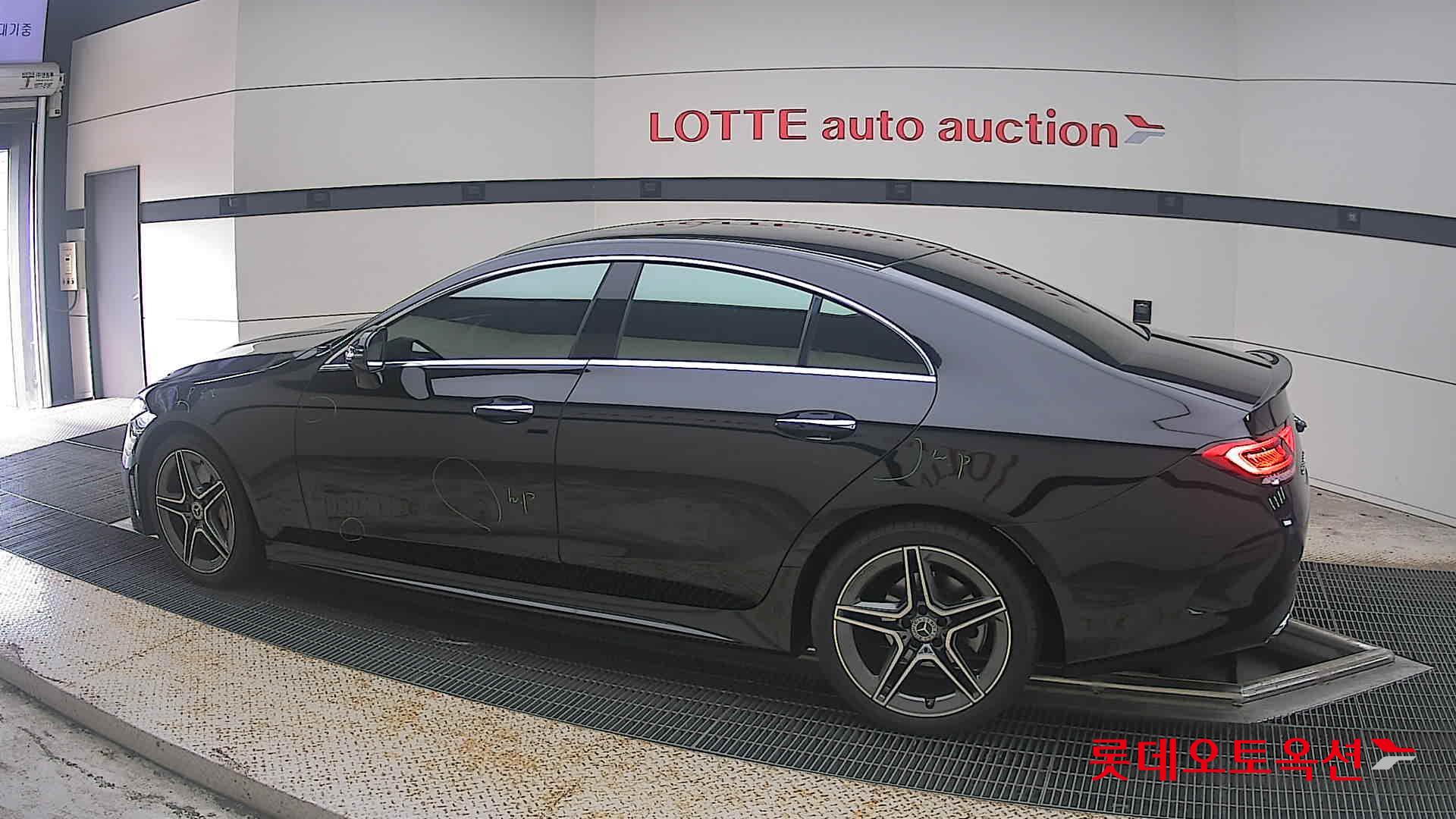 مرسيدس بنز سي إل إس 300D 2022 300D