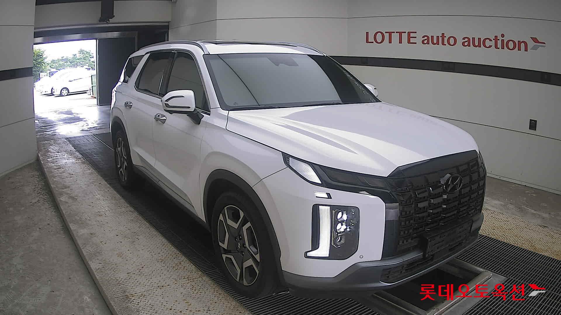 هيونداي باليسيد 2023 AT