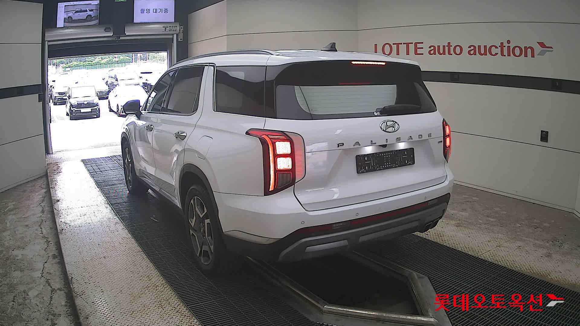 هيونداي باليسيد 2023 AT