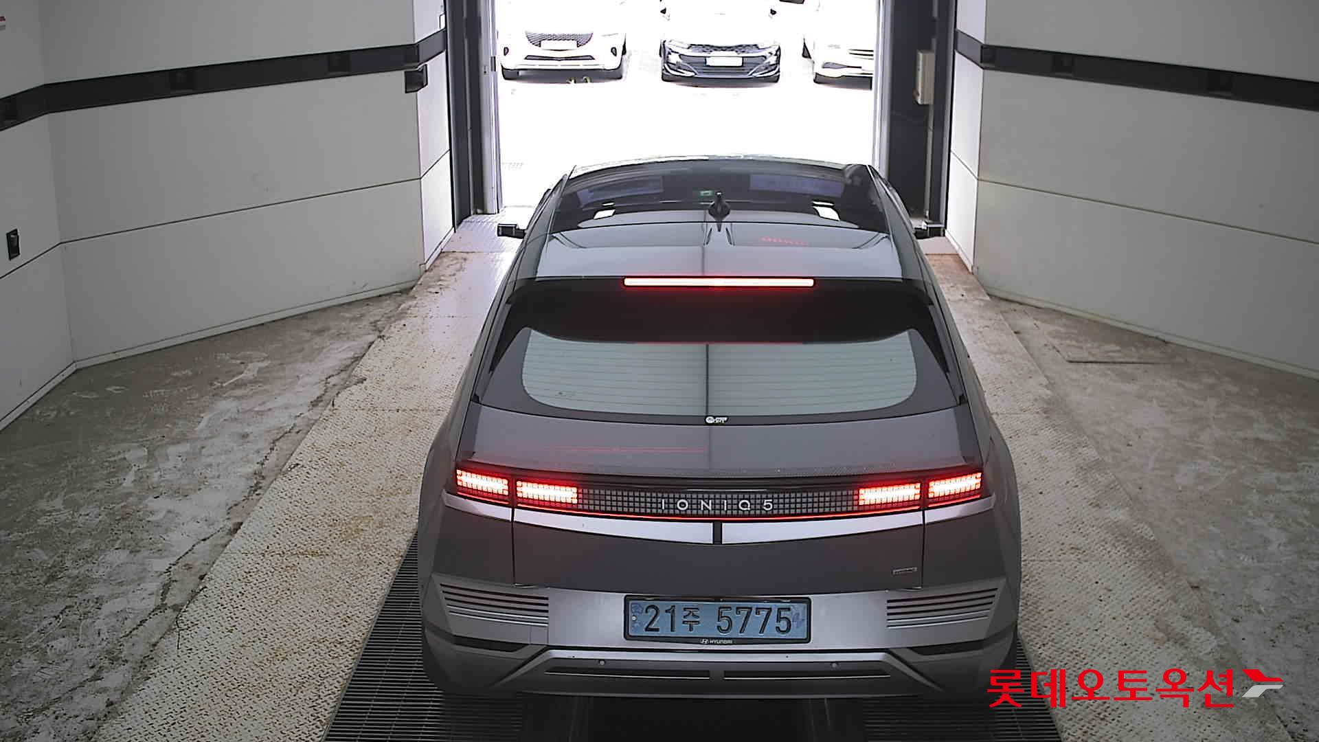هيونداي أيونيك 2023