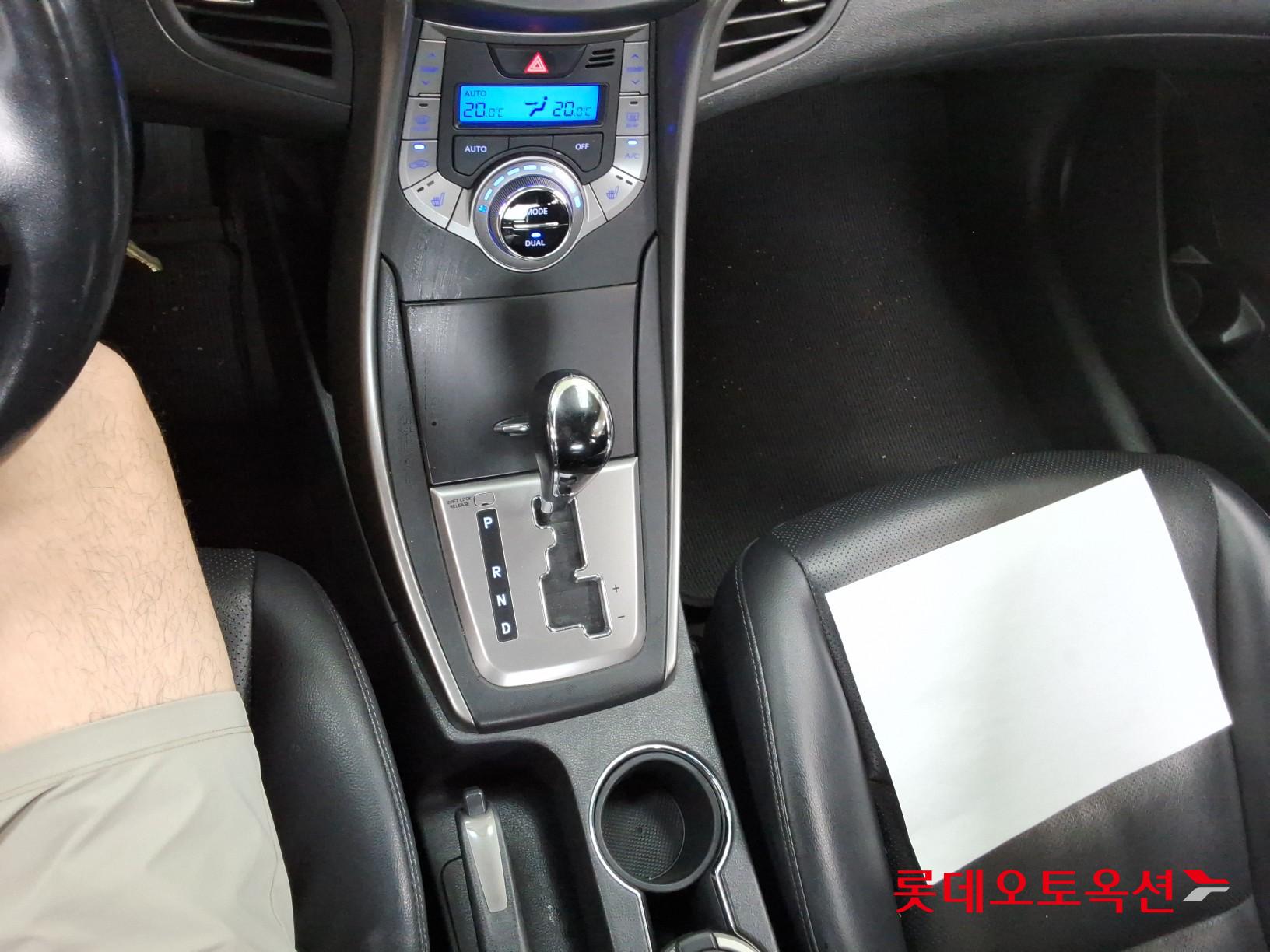 هيونداي أفانتي 2013 SMART