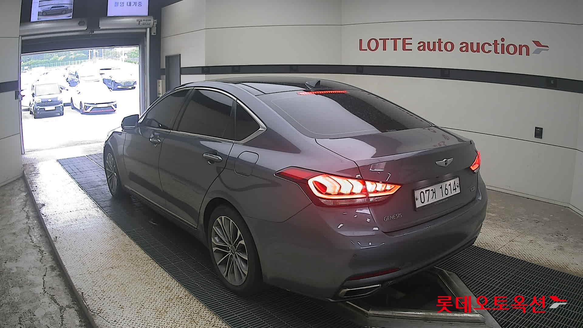 جينيسيس G330 2015 بريميوم