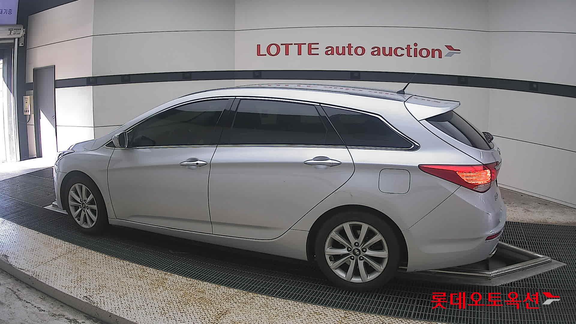هيونداي I40 2012 MODERN