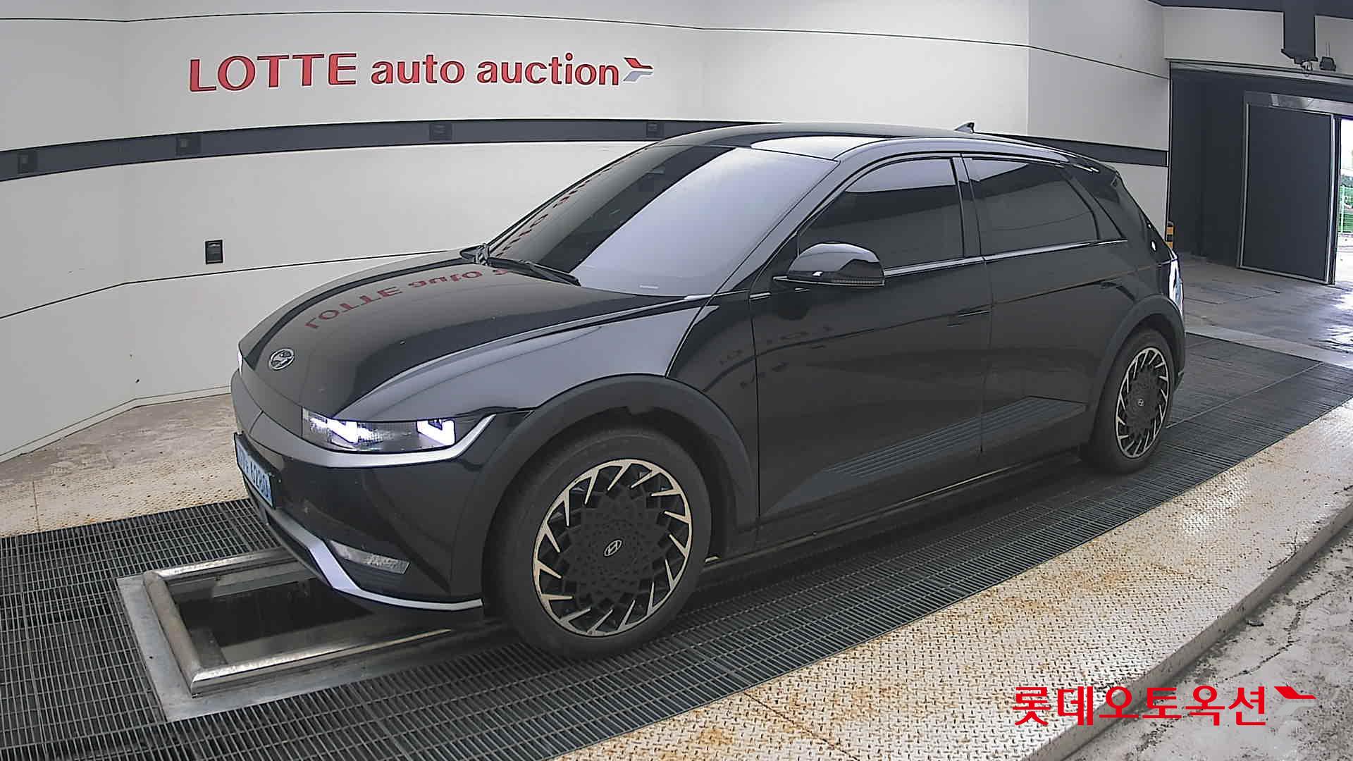 هيونداي أيونيك 2023