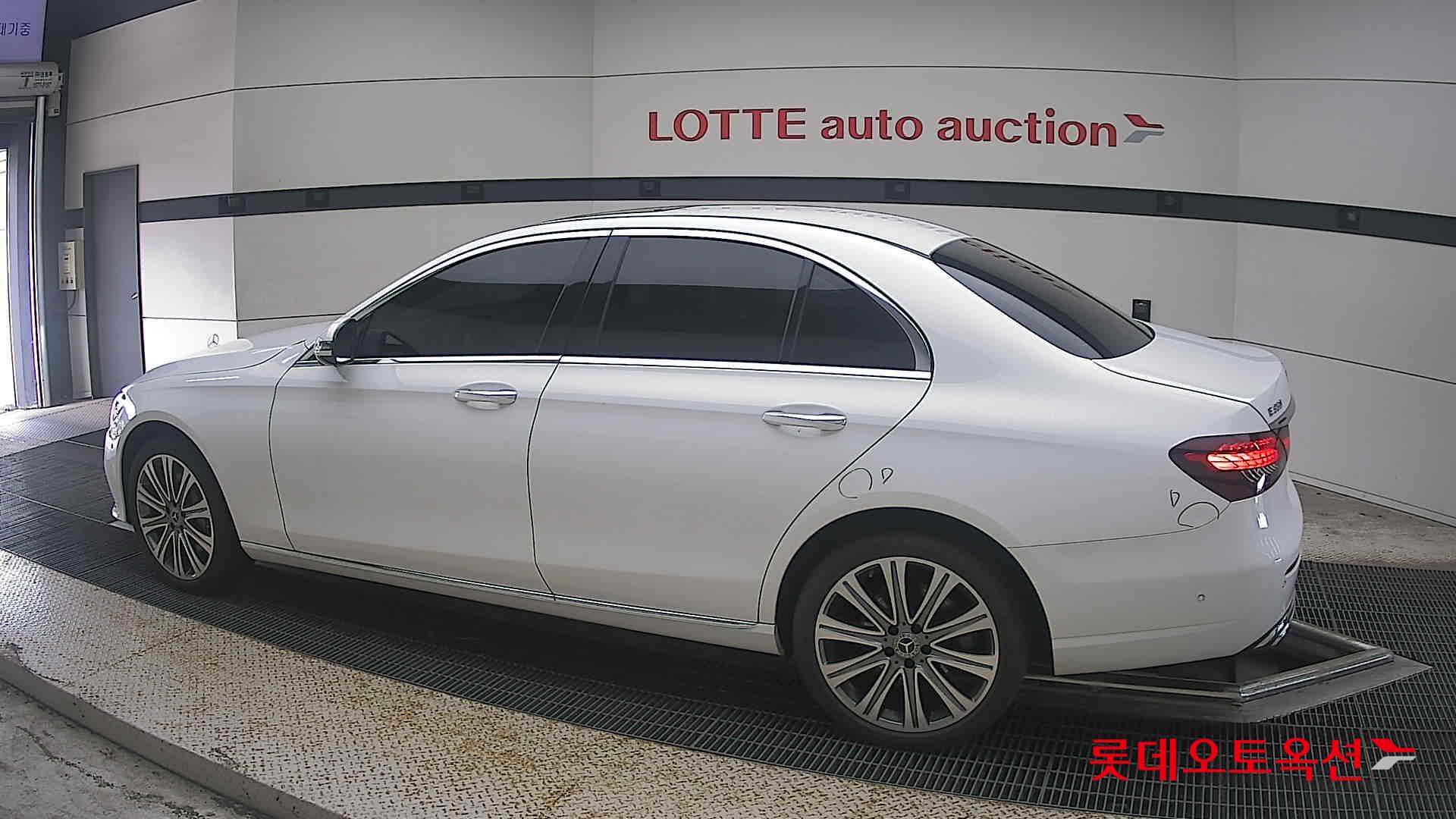 مرسيدس بنز E350 2023 4M إكسكلوسيف