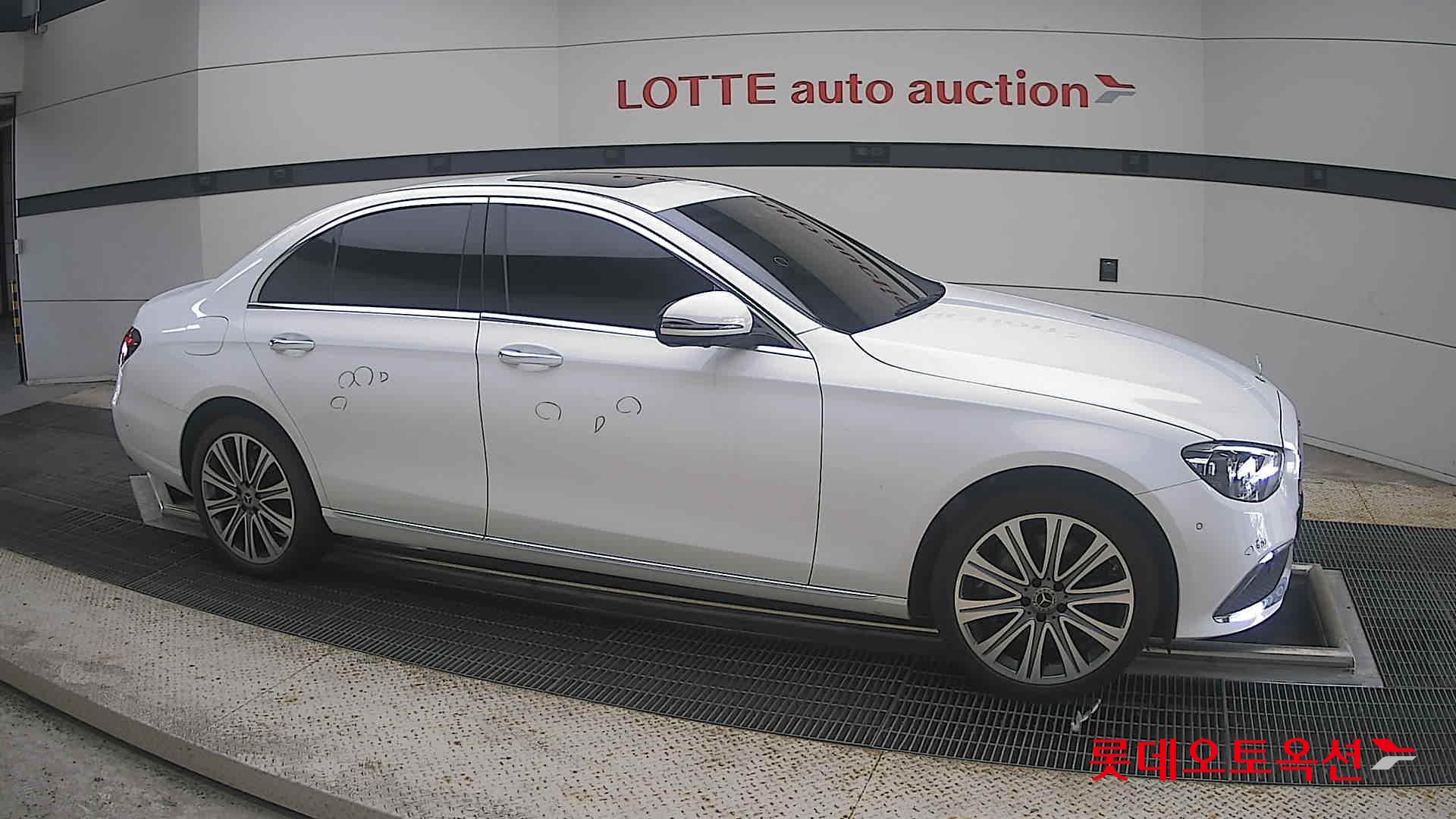مرسيدس بنز E350 2023 4M إكسكلوسيف