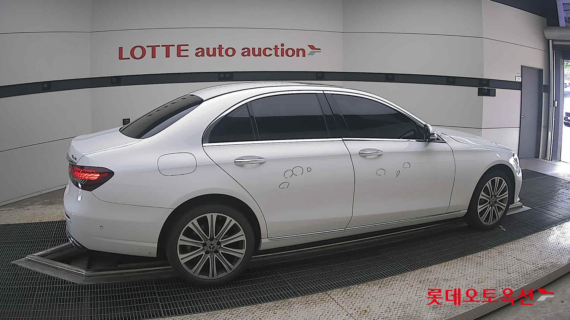 مرسيدس بنز E350 2023 4M إكسكلوسيف