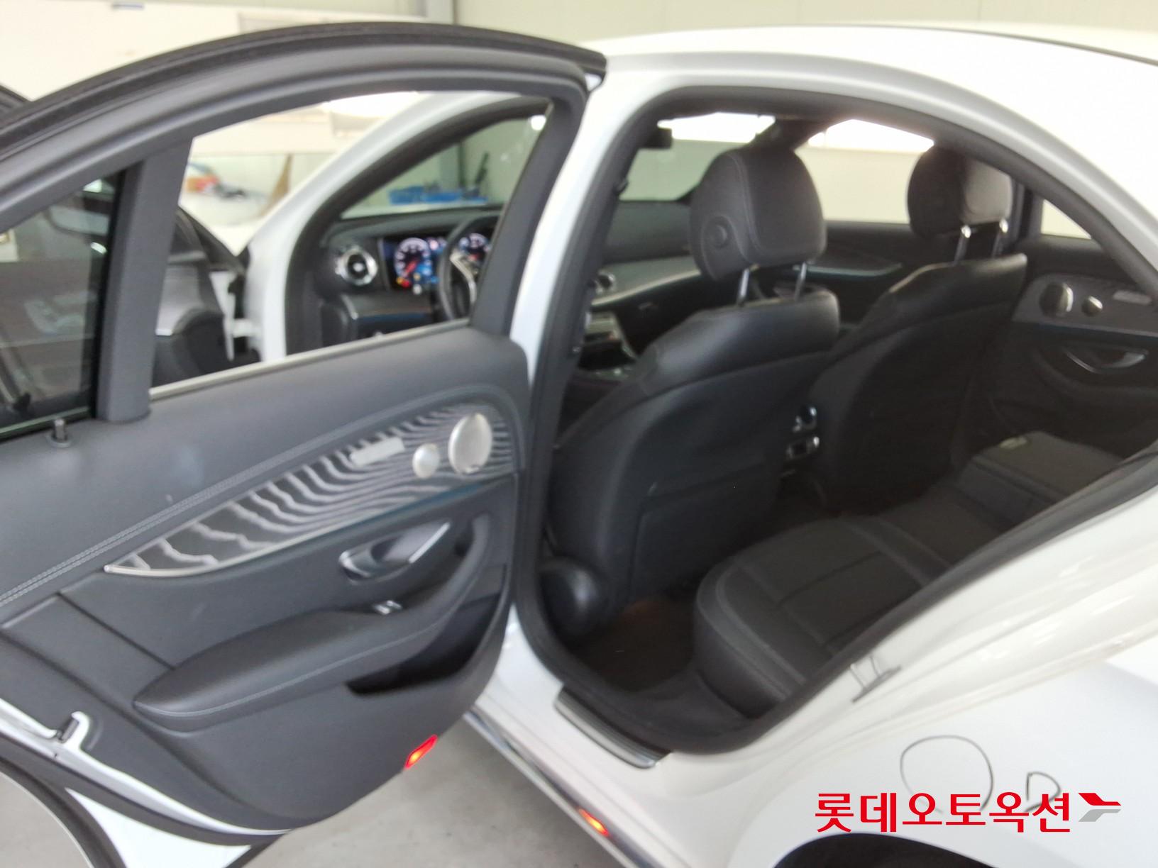 مرسيدس بنز E350 2023 4M إكسكلوسيف