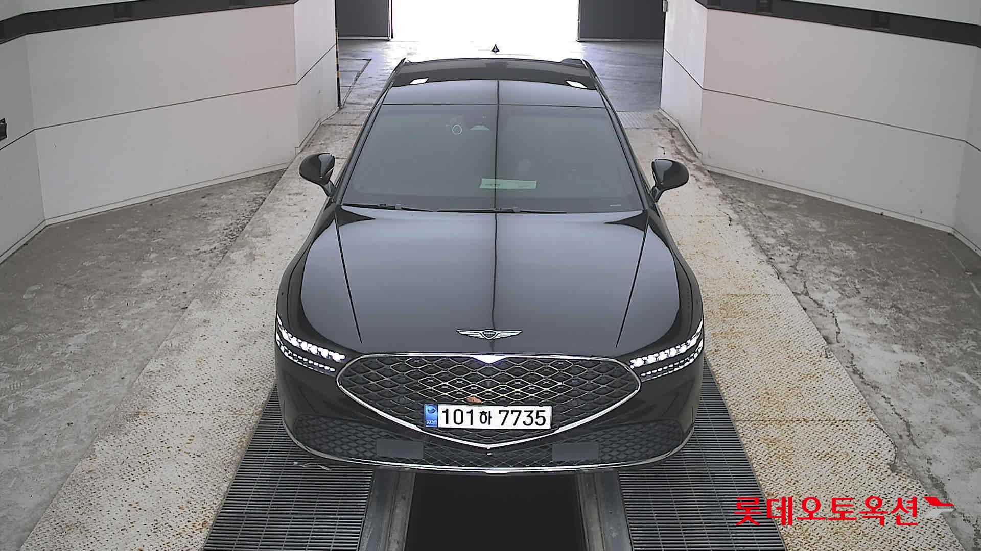 جينيسيس G90