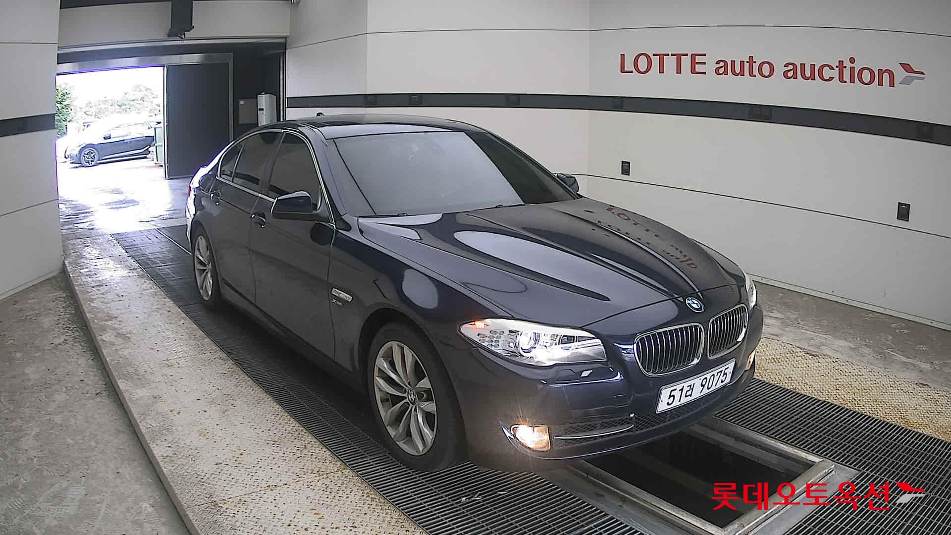 بي إم دبليو M5 2012 528I