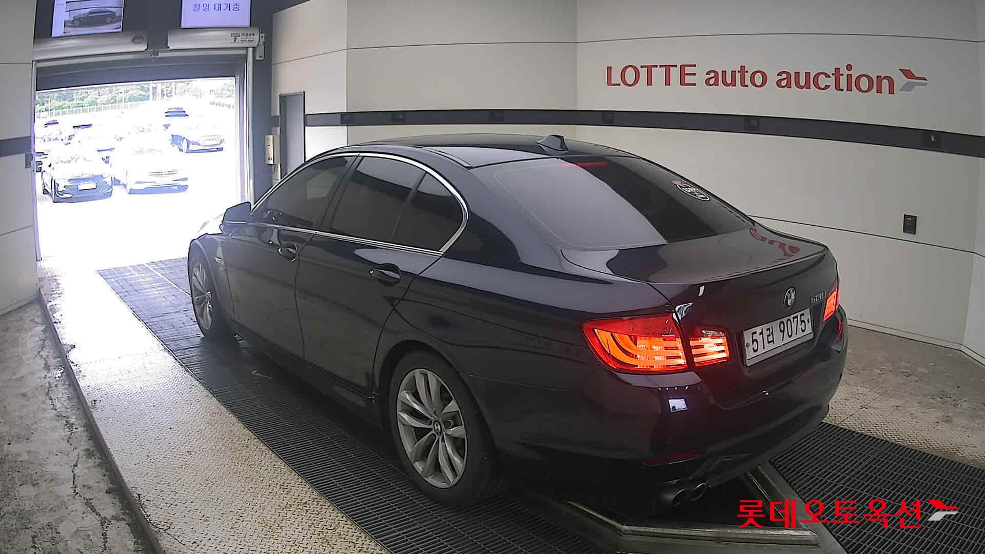 بي إم دبليو M5 2012 528I
