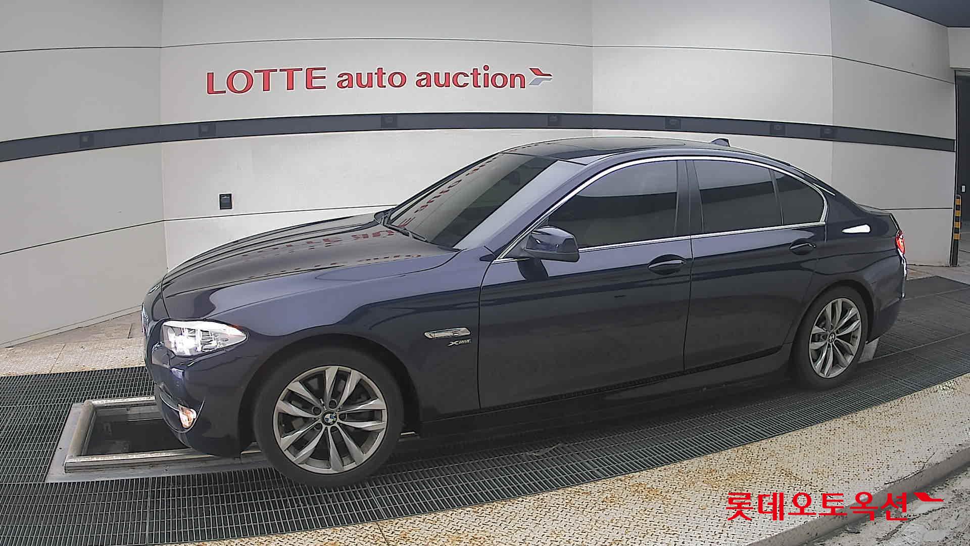 بي إم دبليو M5 2012 528I