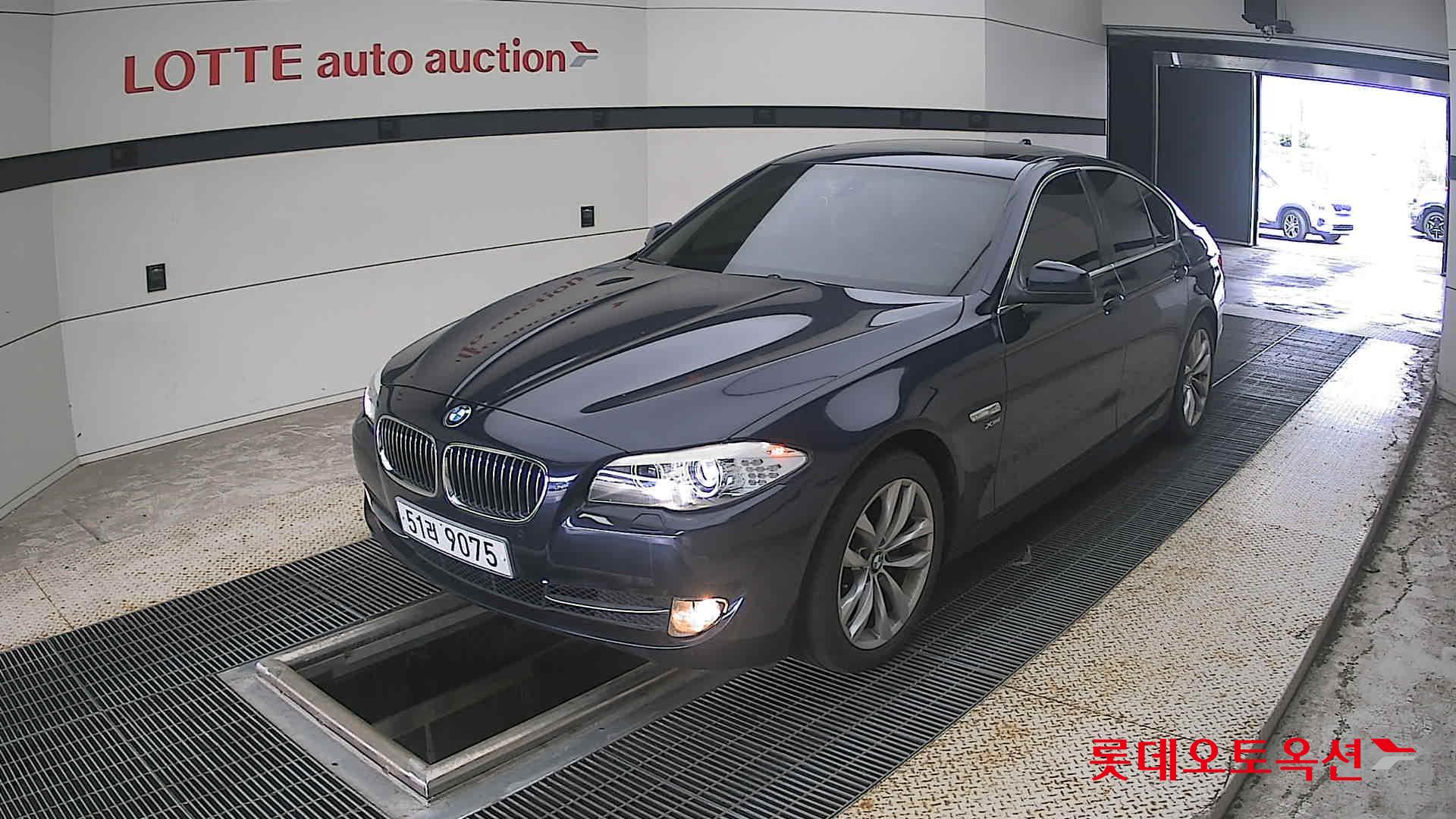 بي إم دبليو M5 2012 528I
