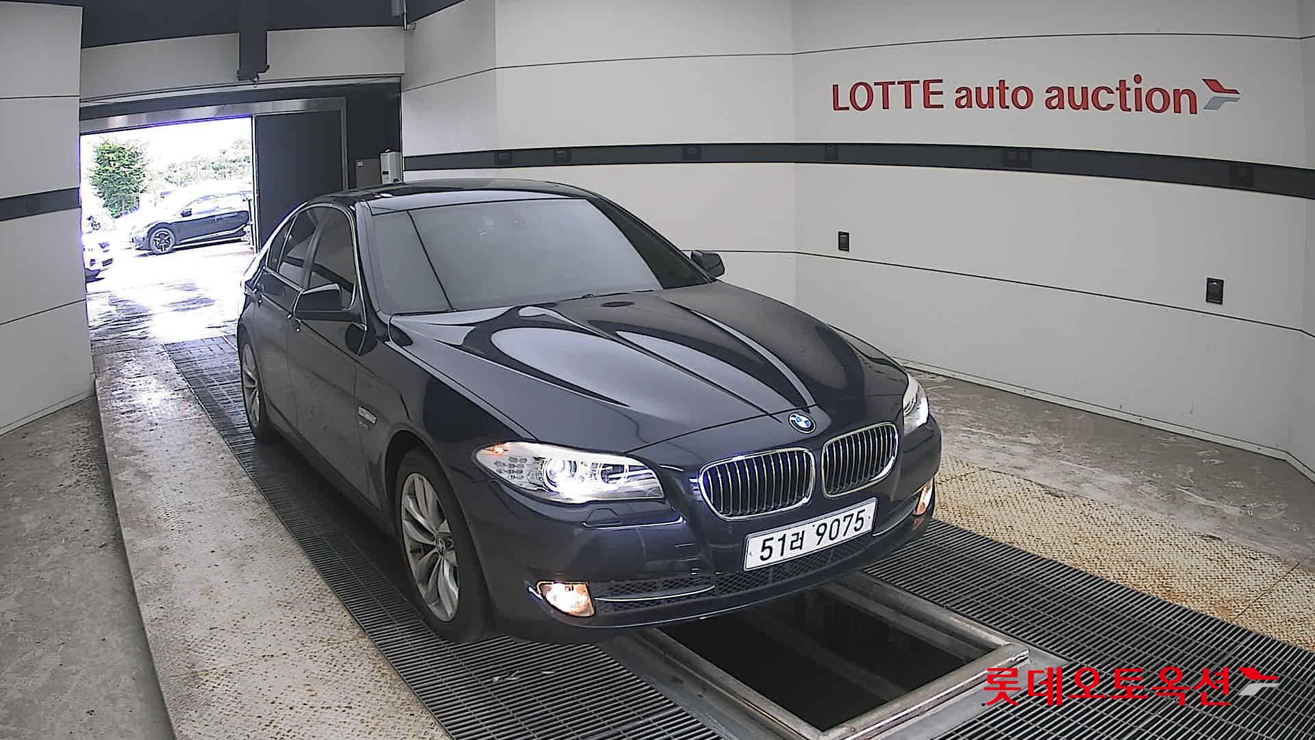 بي إم دبليو M5 2012 528I