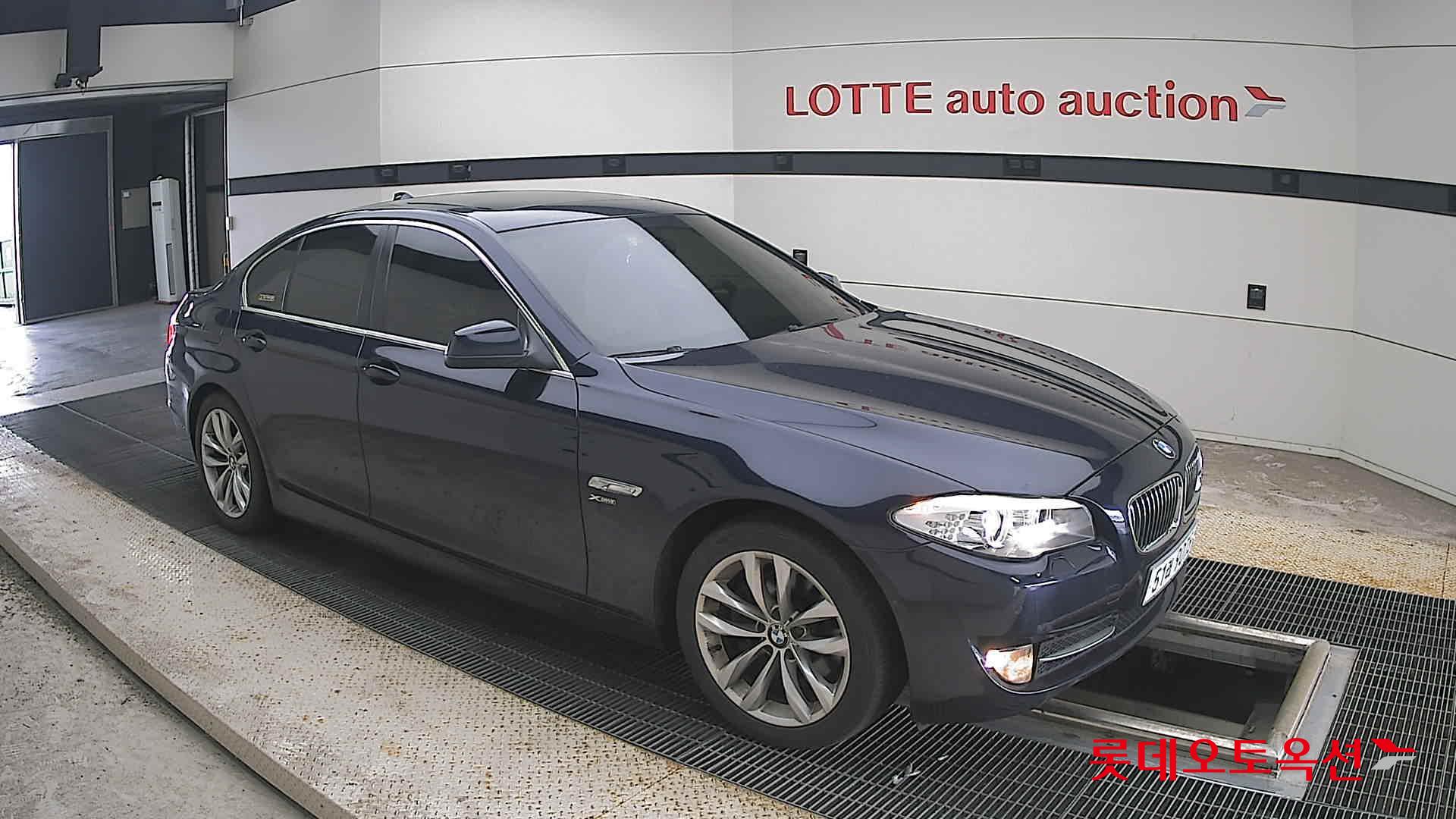 بي إم دبليو M5 2012 528I