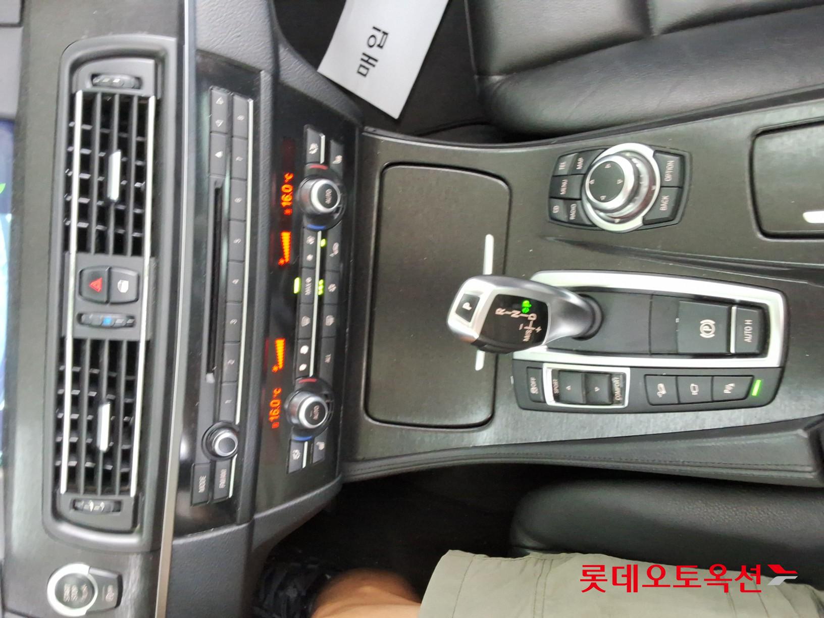 بي إم دبليو M5 2012 528I