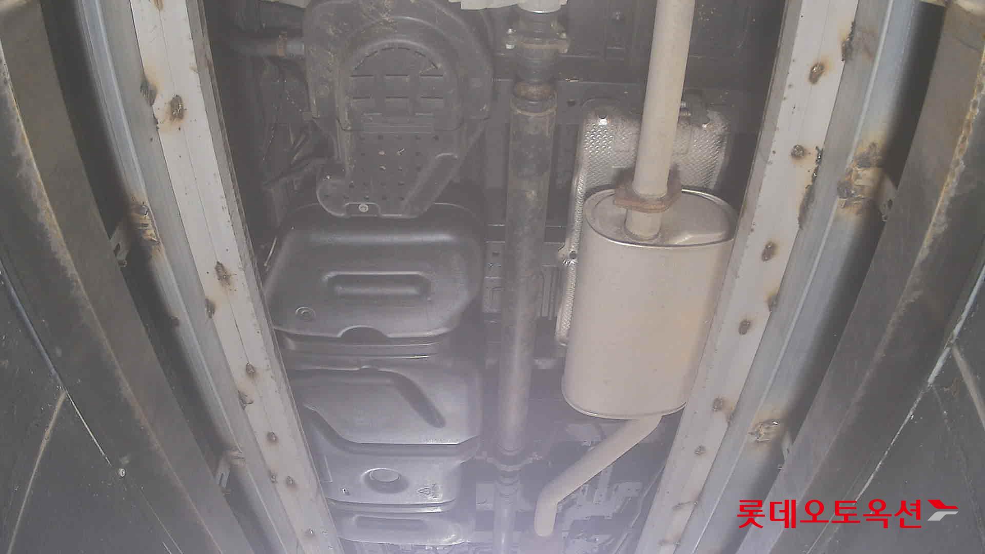 هيونداي ستاريا 2022 راي AT