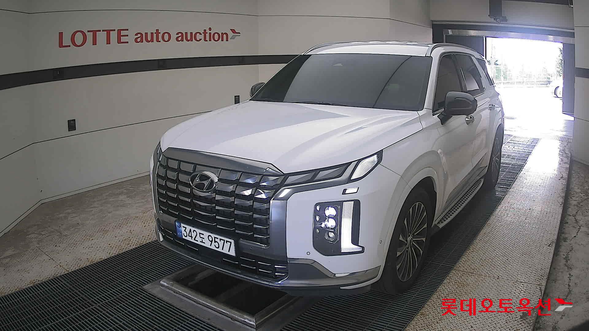 هيونداي باليسيد 2023 AT