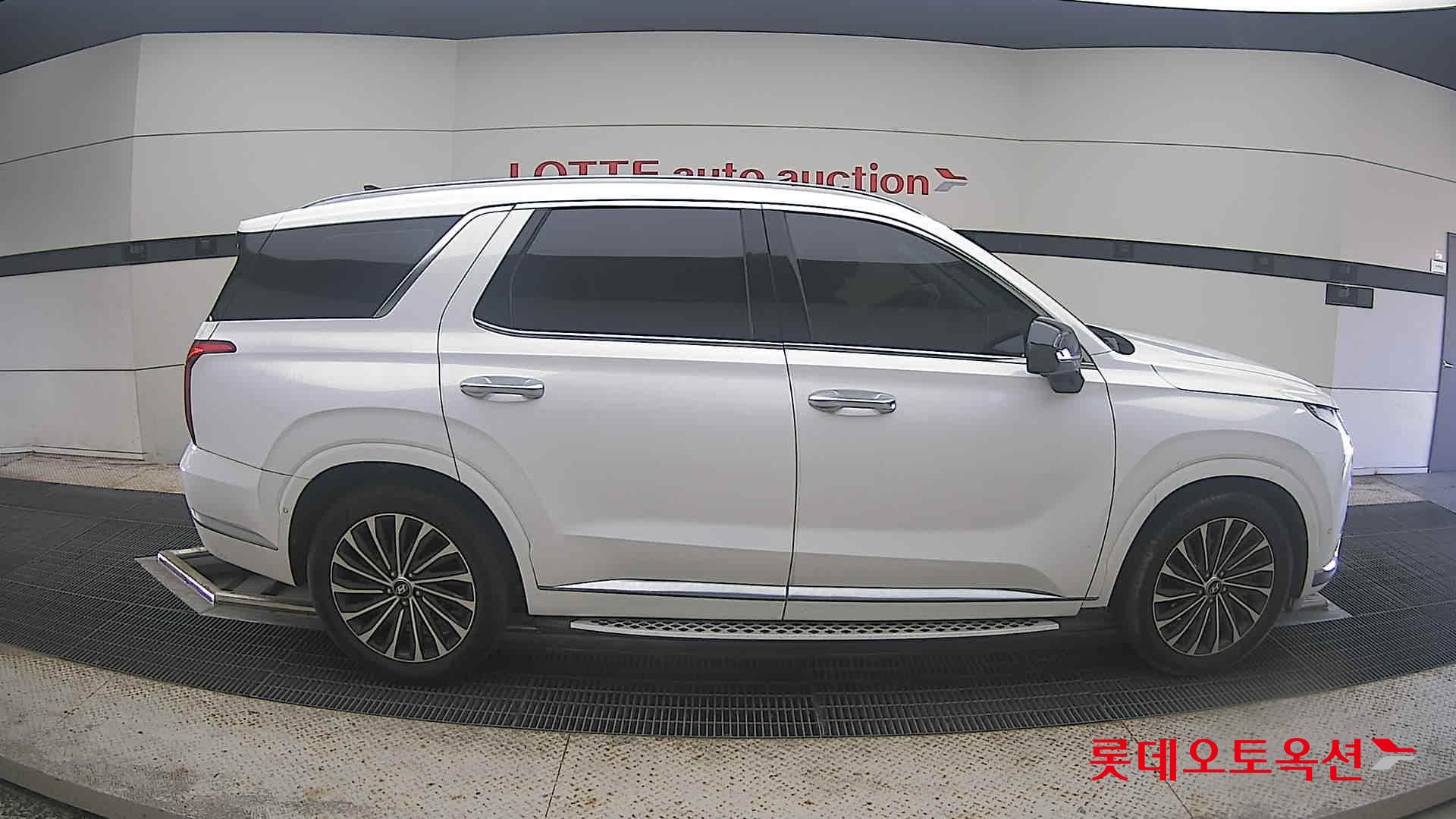 هيونداي باليسيد 2023 AT