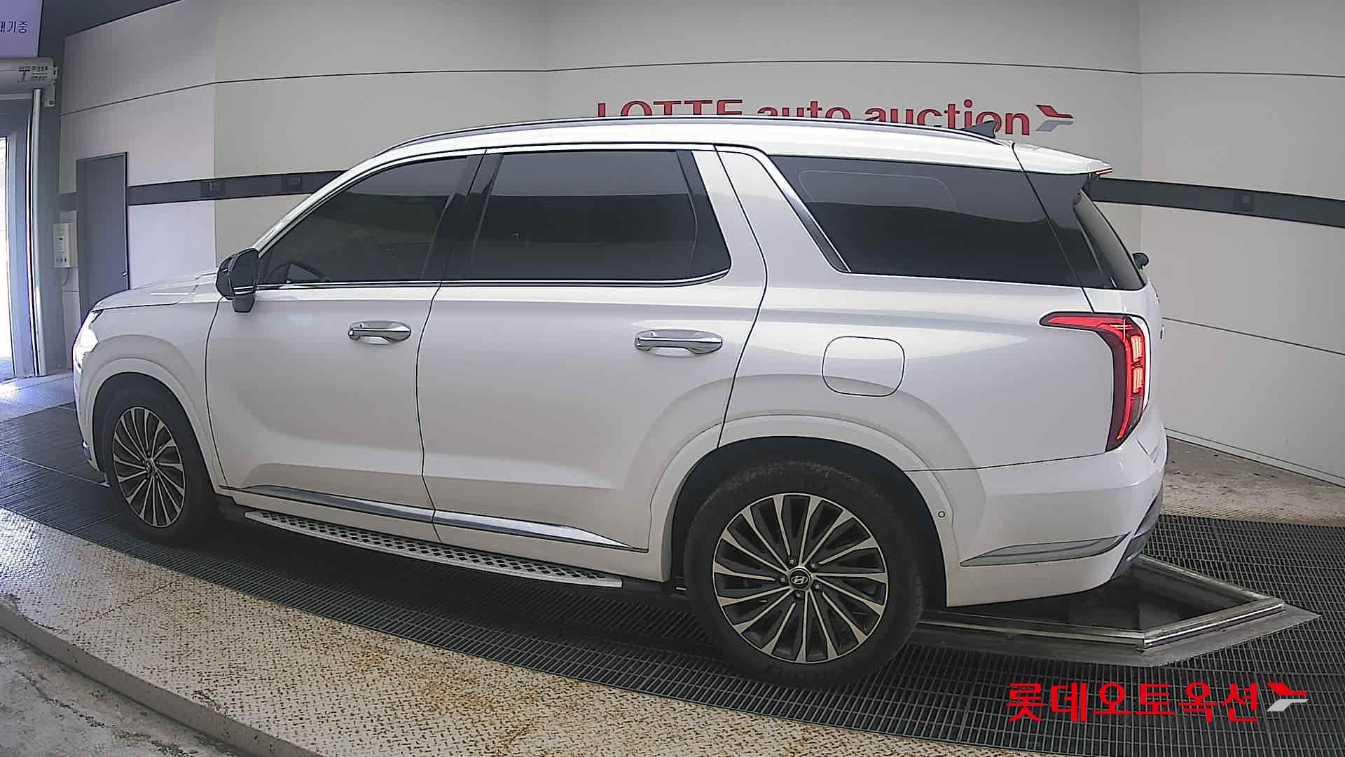هيونداي باليسيد 2023 AT